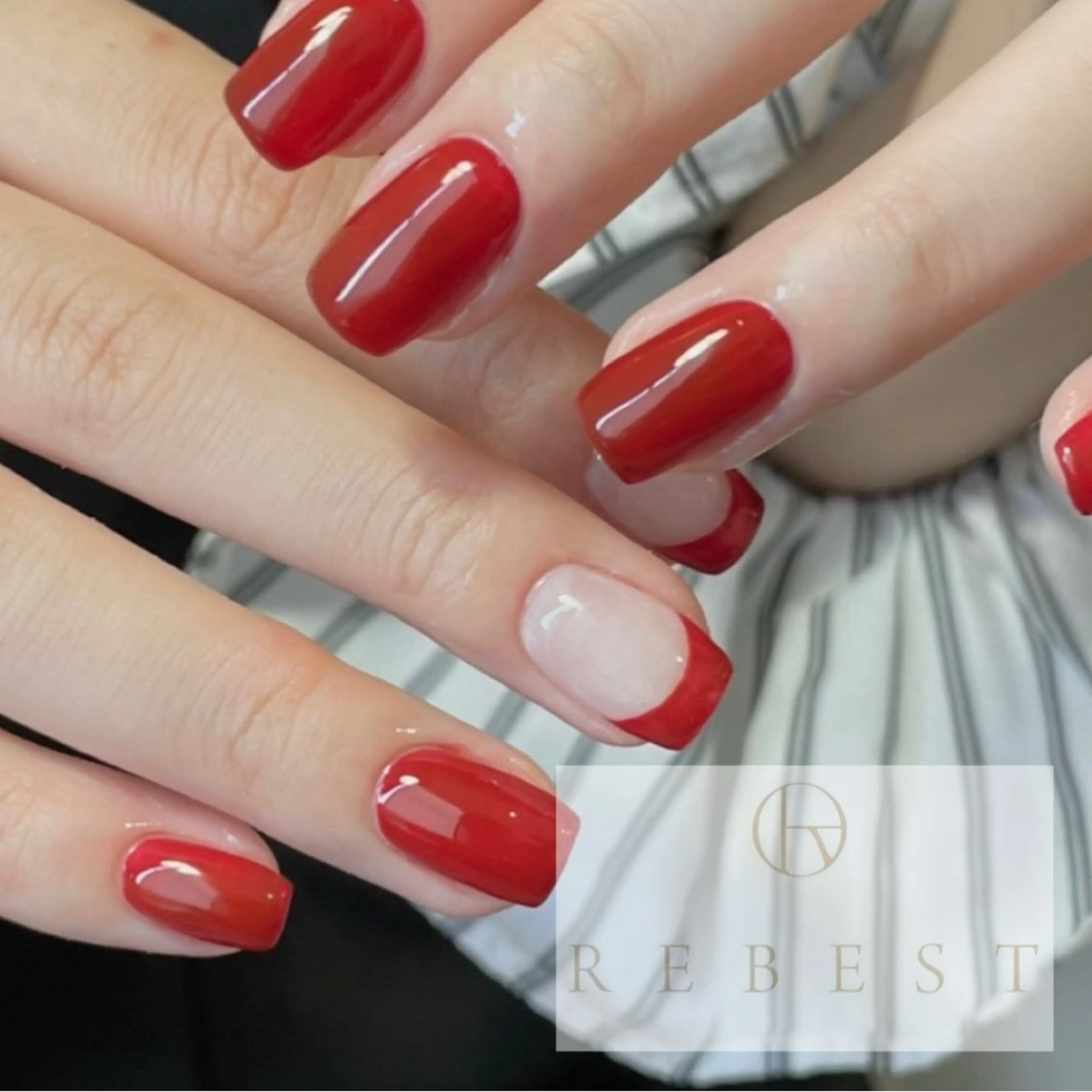 ネイル ハンドネイル REBEST namiのネイルデザイン