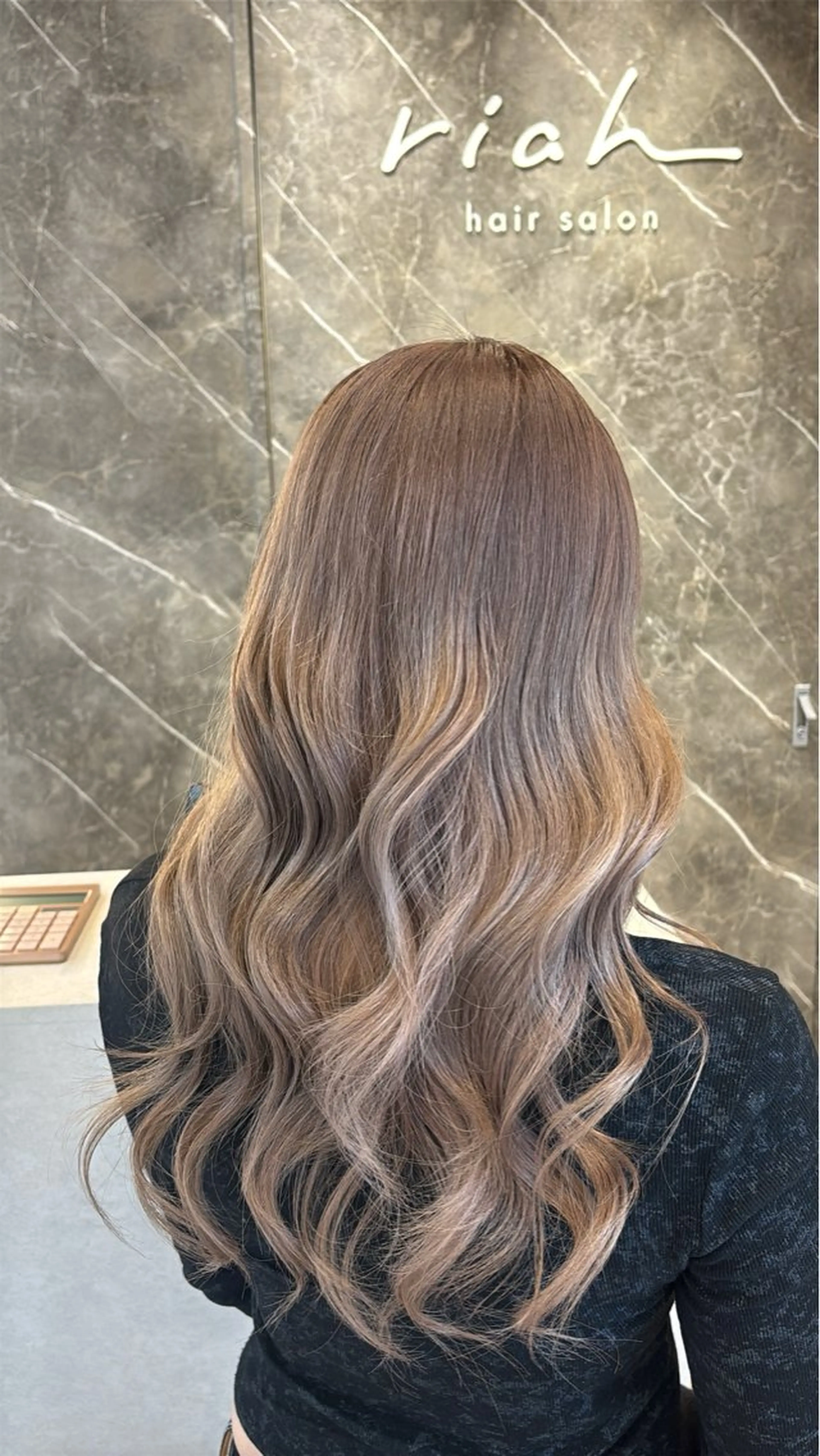 カラー ヘアカラー 韓国レイヤー艶カラー ブリーチ otohaのヘアスタイル