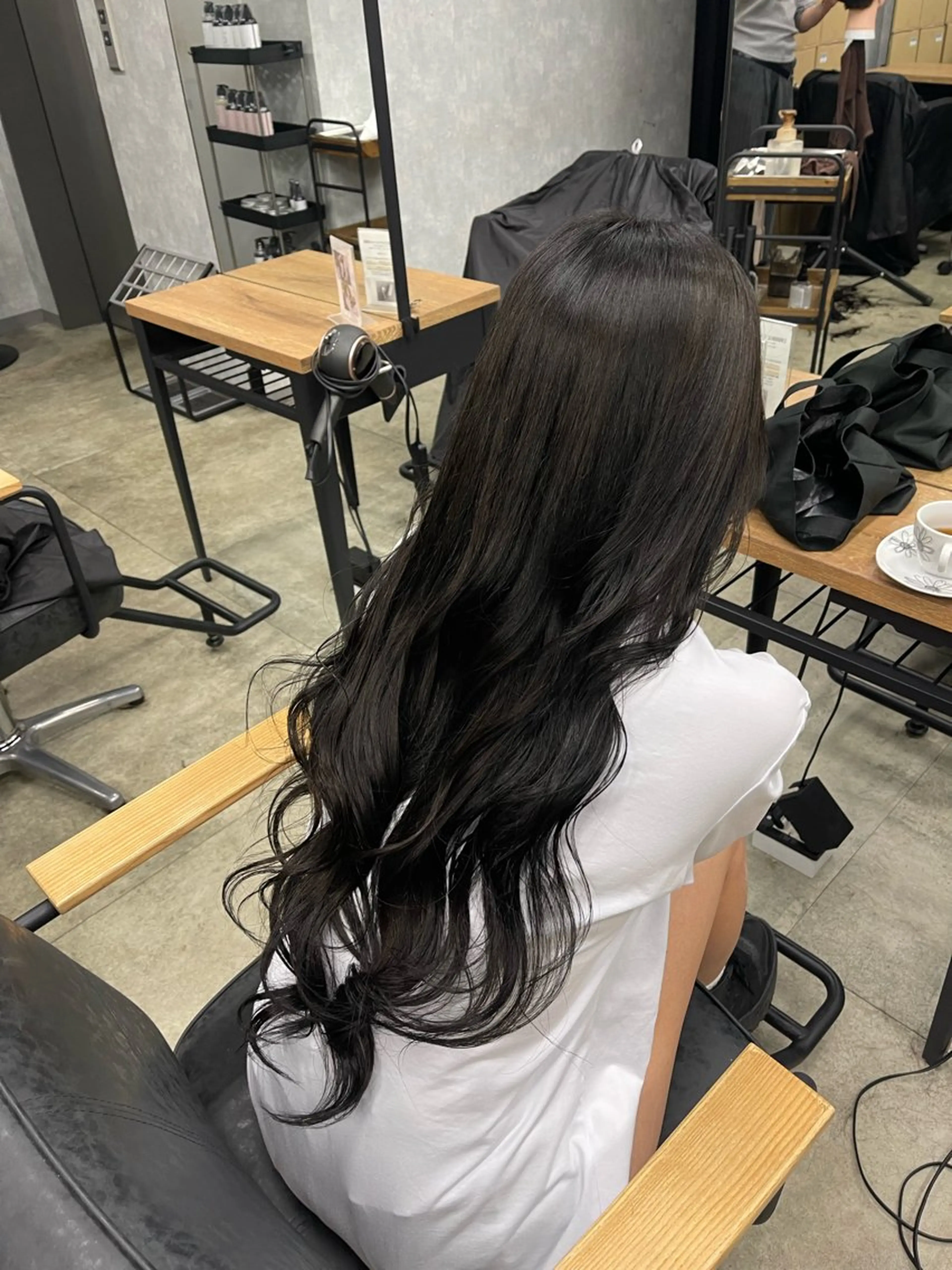 ロング カラー 黒髪 ブリーチ 透明感カラー Lutia 新宿 ゆりの ☺︎のヘアスタイル