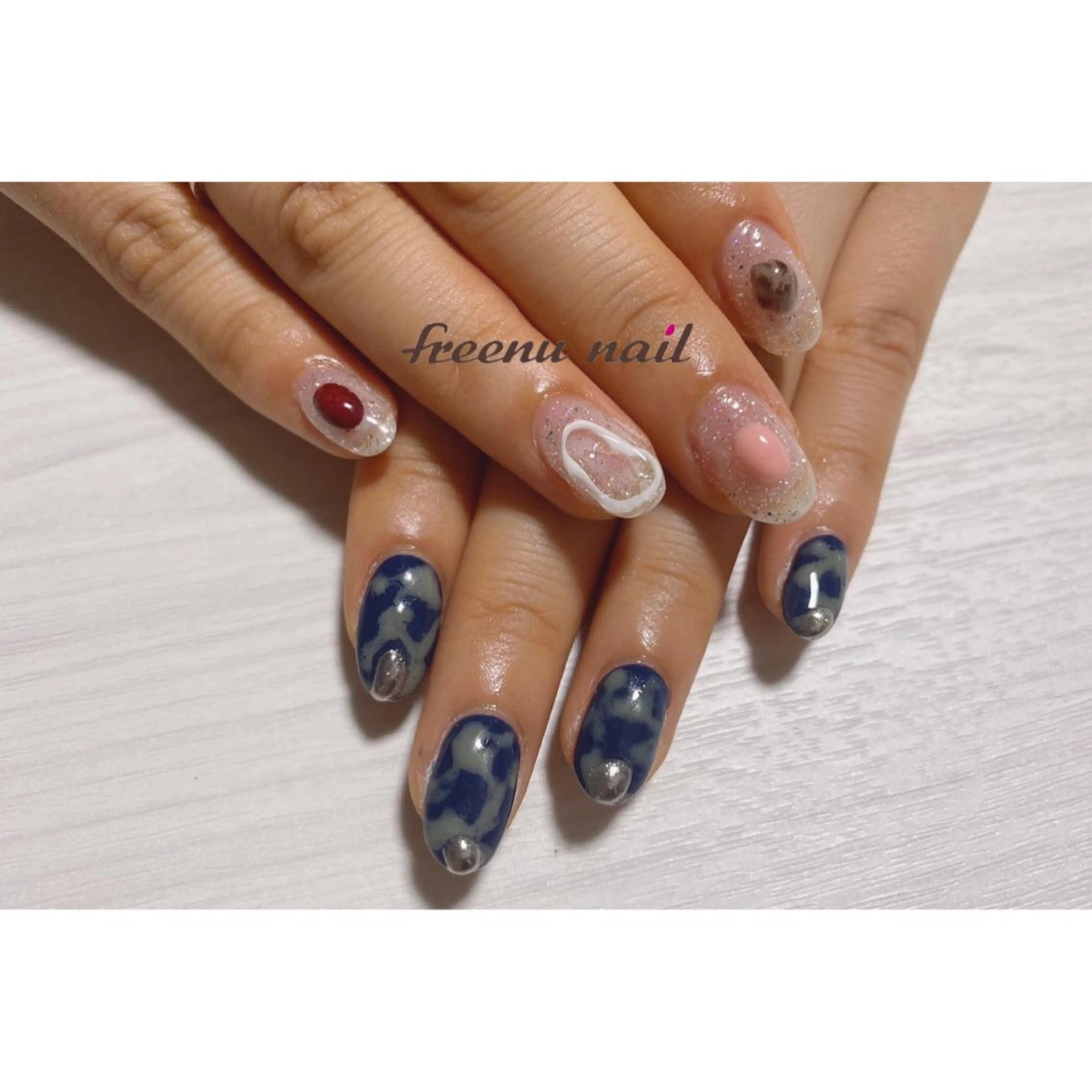 ネイル freenu nail【24H】のネイルデザイン