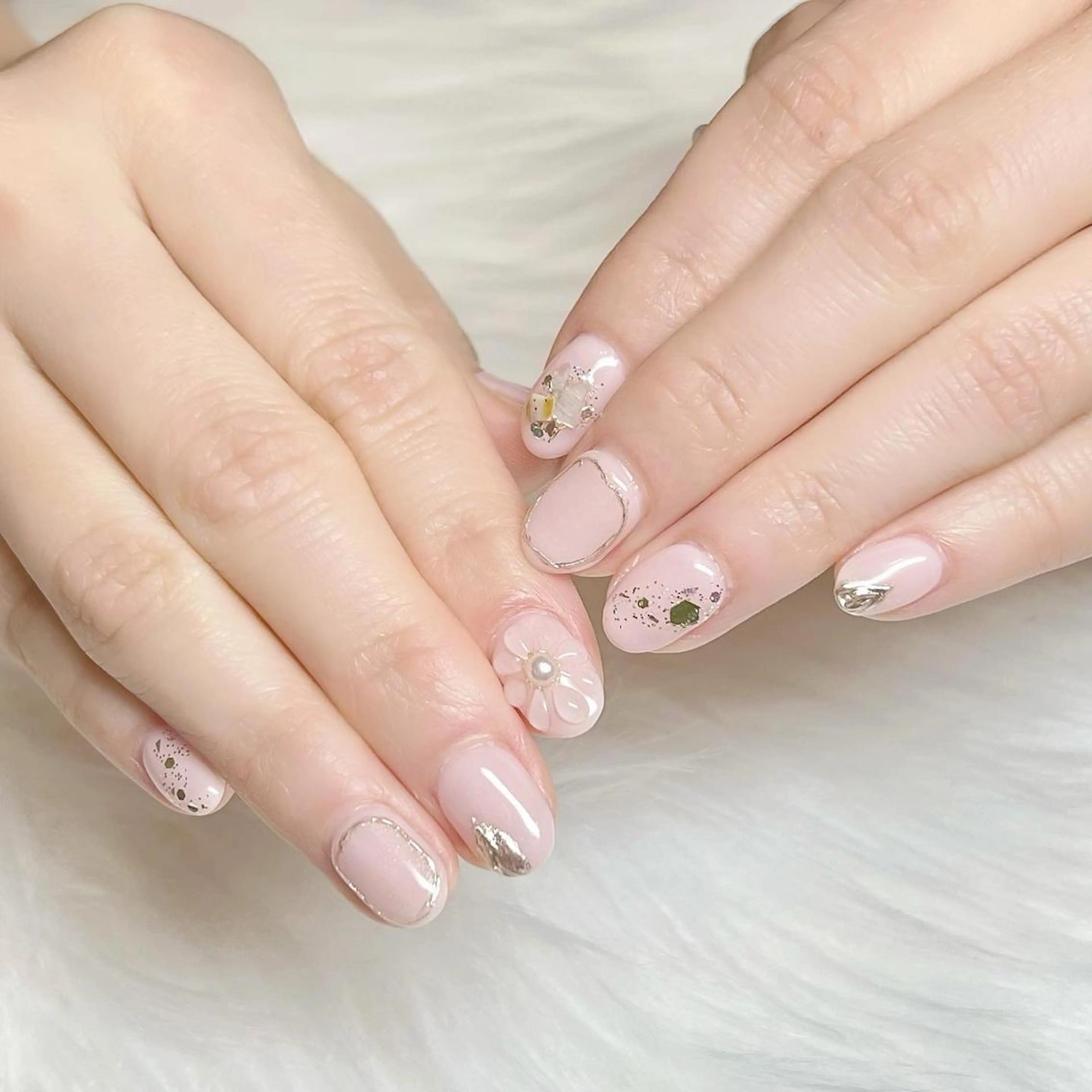 ネイル フラワーネイル ガーリー ミラーネイル ぷっくりネイル rouse nail RISATOのネイルデザイン