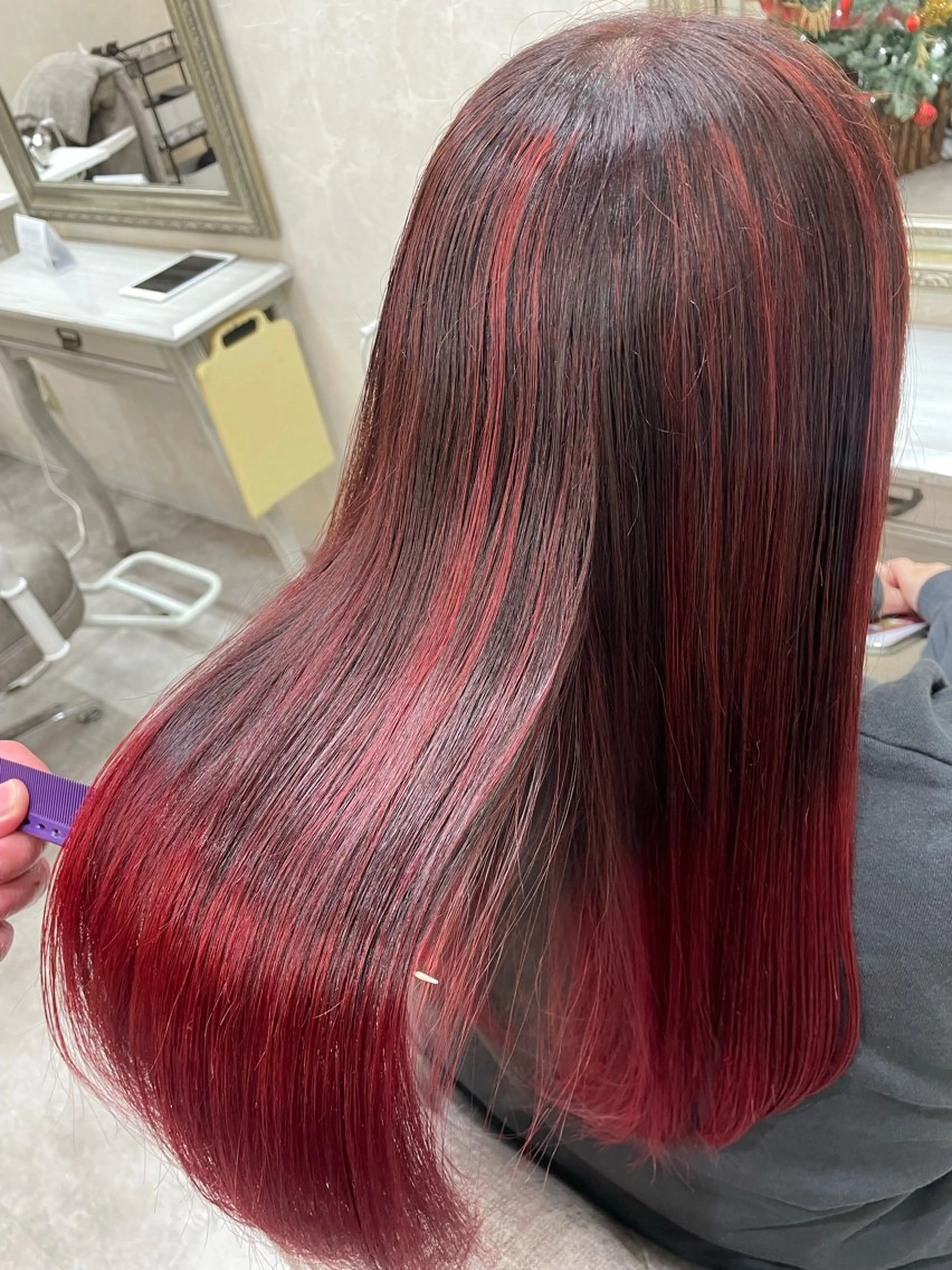 セミロング 野間口 小春のヘアスタイル