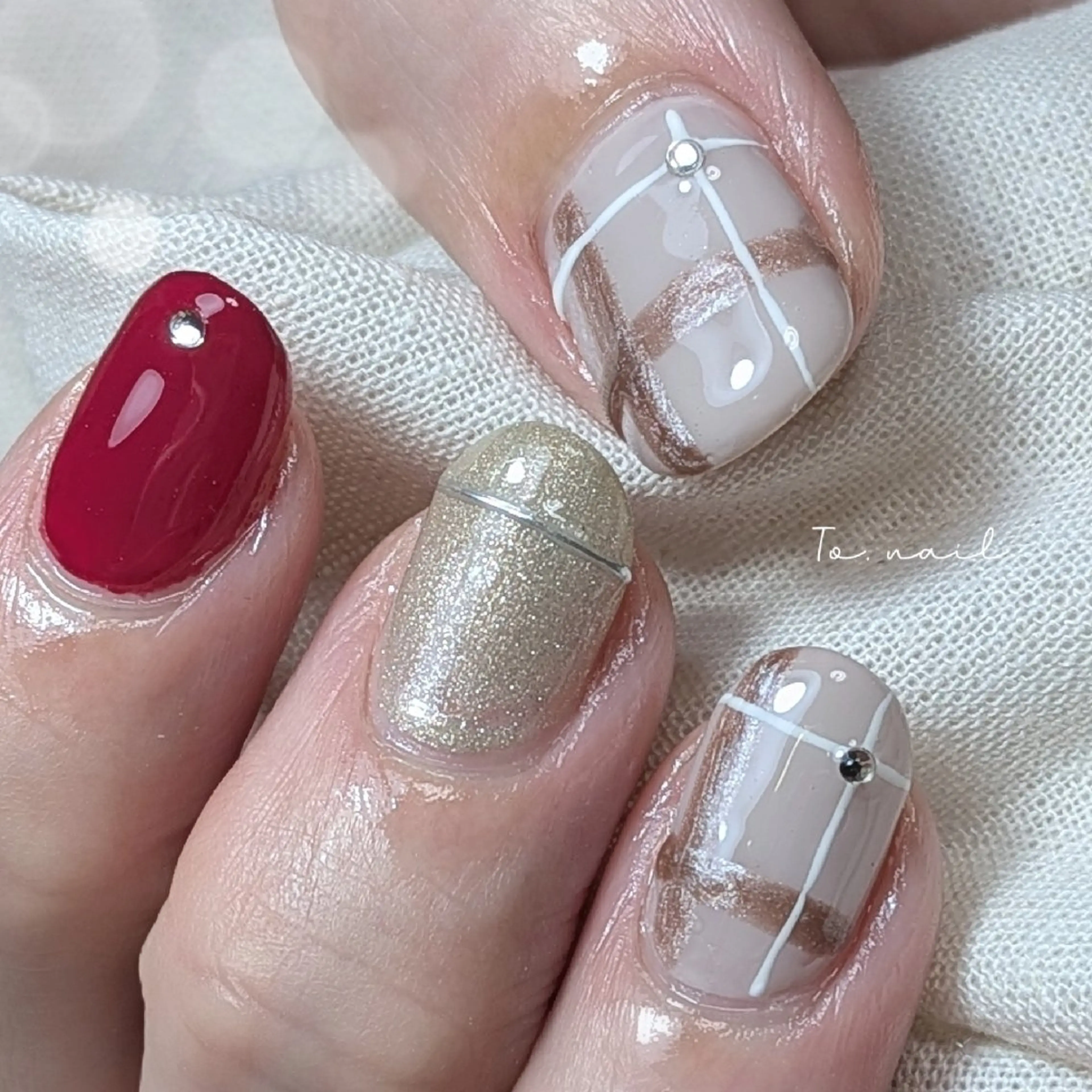 ネイル ハンドネイル To. nail （トゥ ネイル）のネイルデザイン