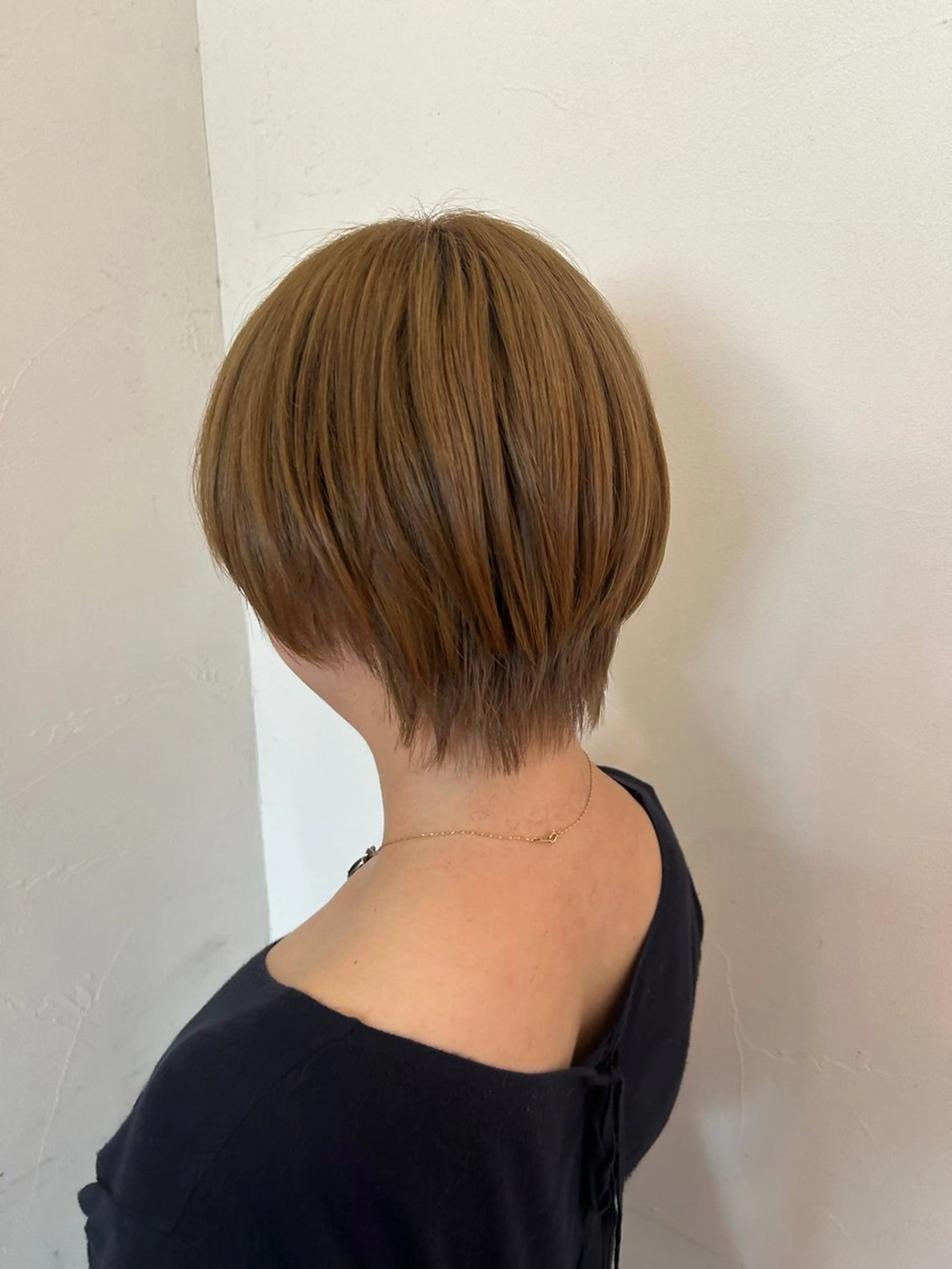 ショート カラー ショートヘア ITbyALBUM藤沢店所属・IT by ALBUM立川のヘアスタイル