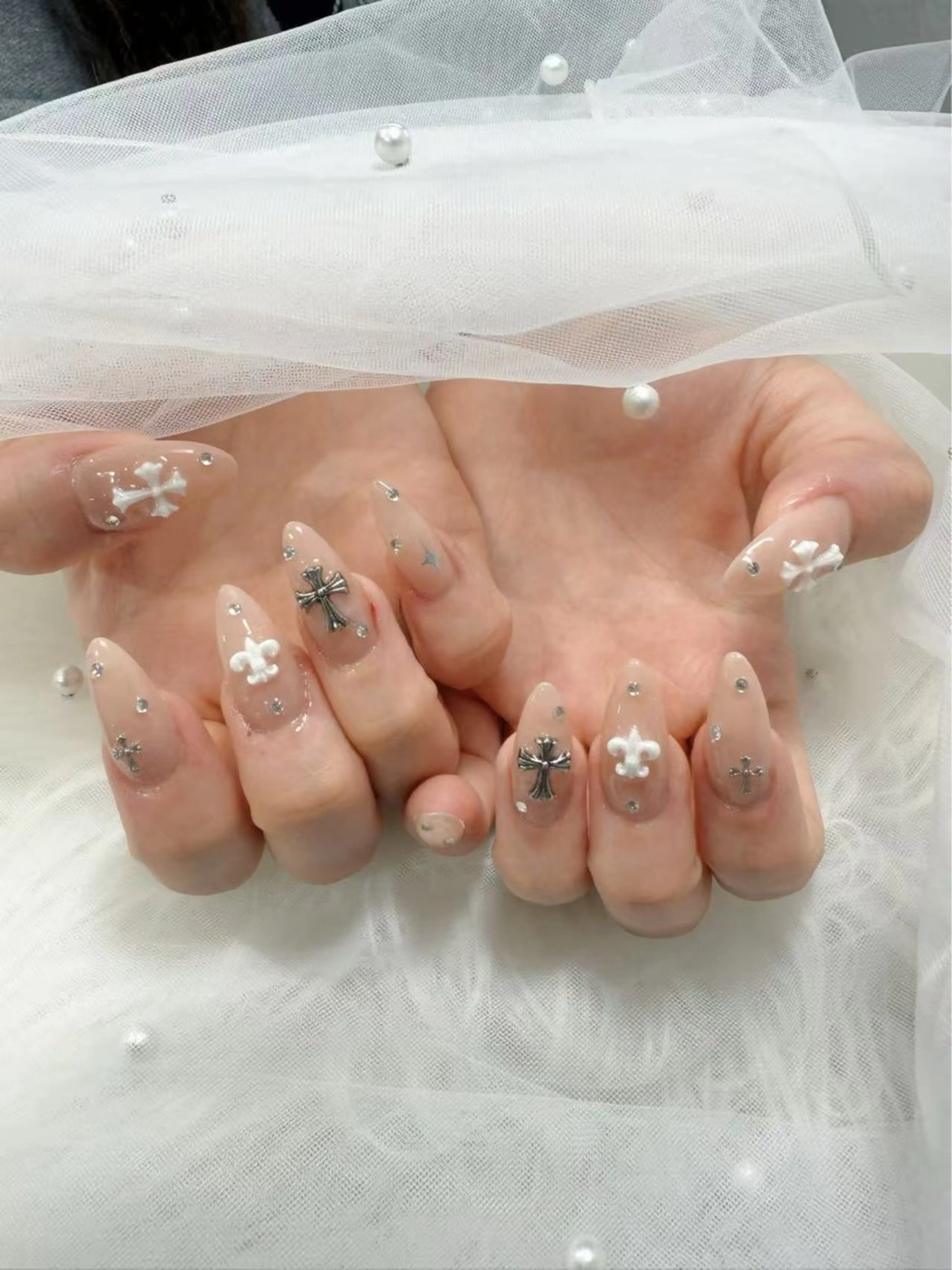 ネイル ハンドネイル 🌈 Laule'aのネイルデザイン