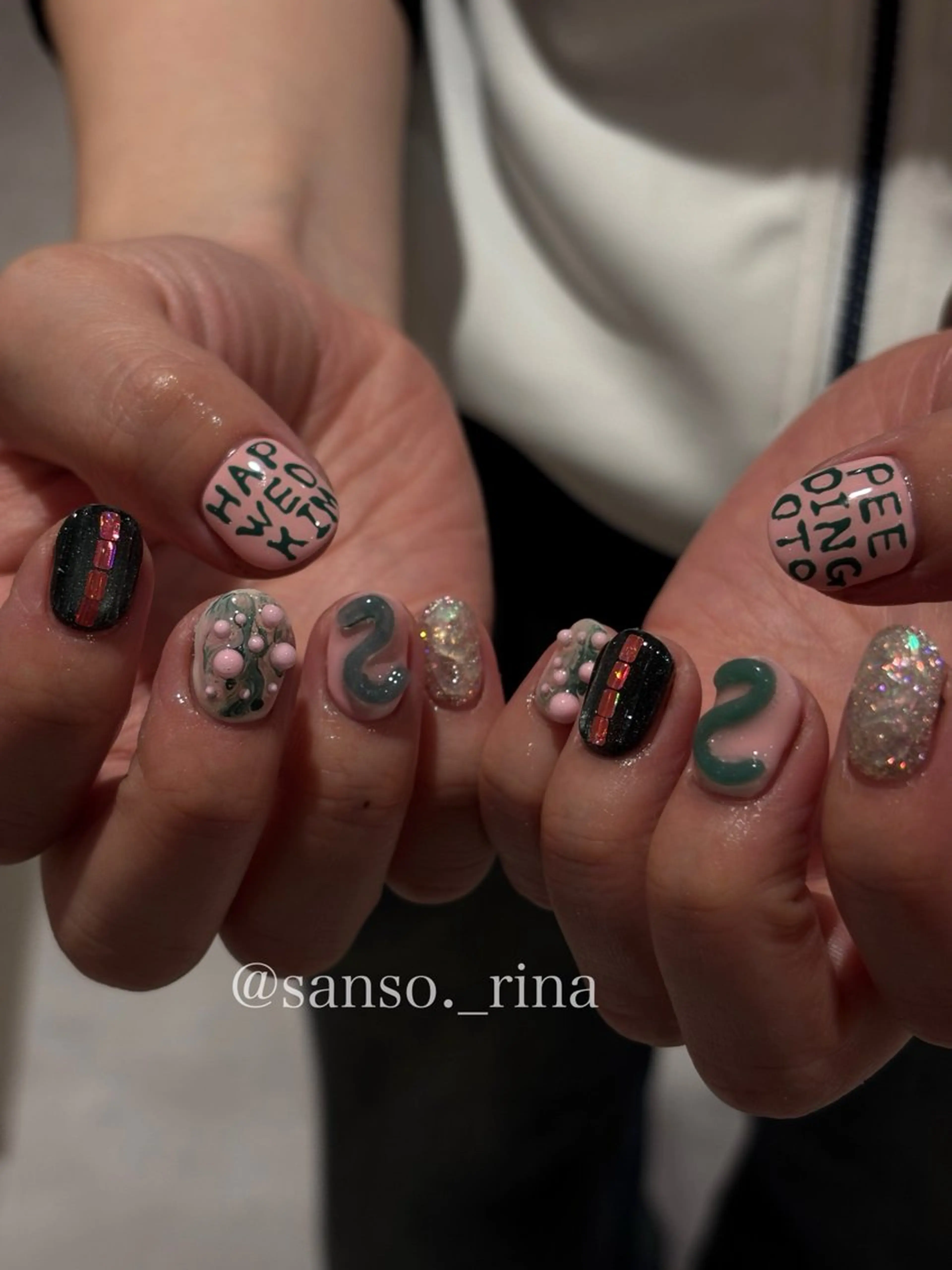 ネイル ハンドネイル フットネイル nuu  栄所属・早川 里奈のネイルデザイン