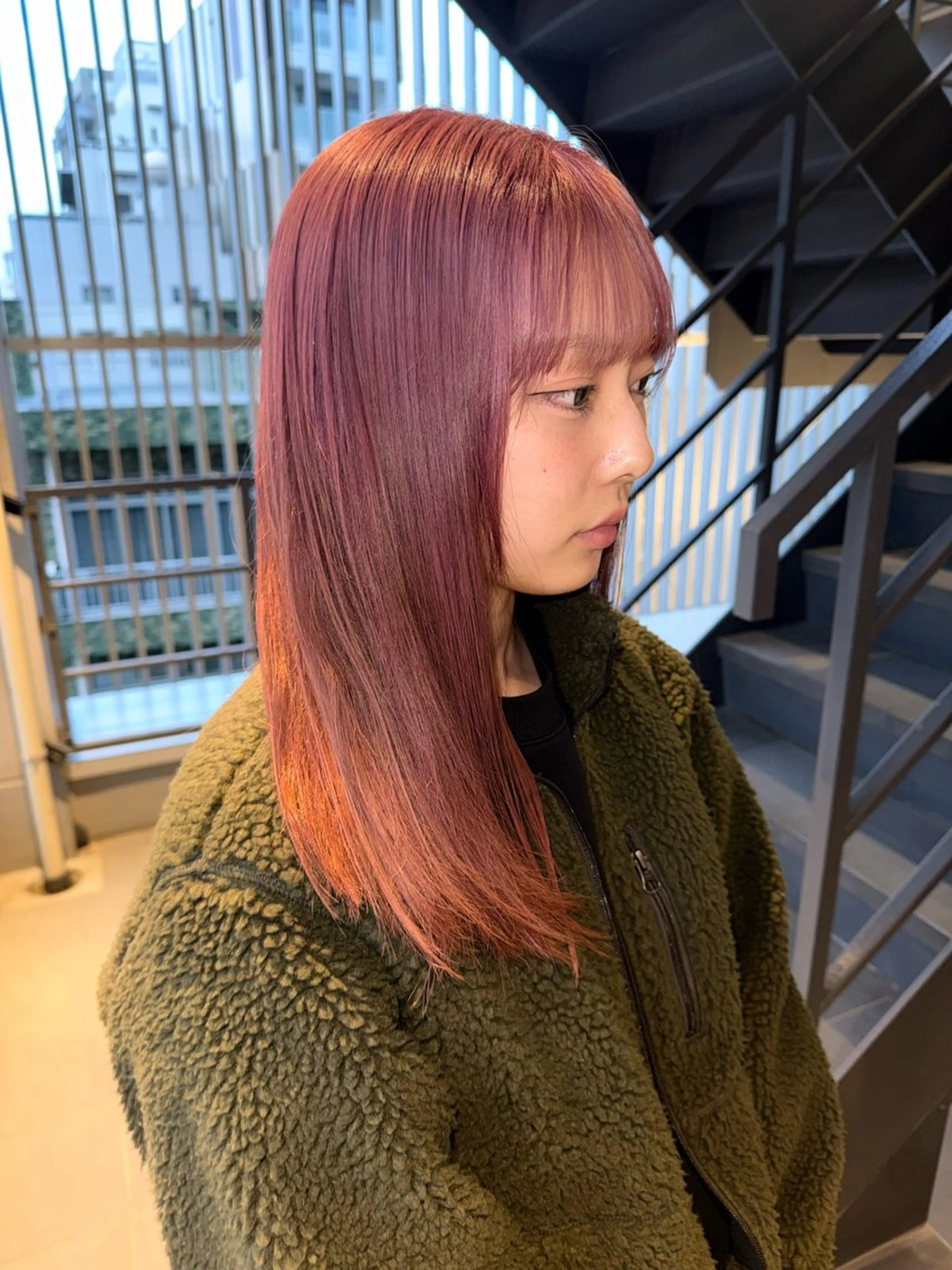 カラー benji あい★+ﾟのヘアスタイル