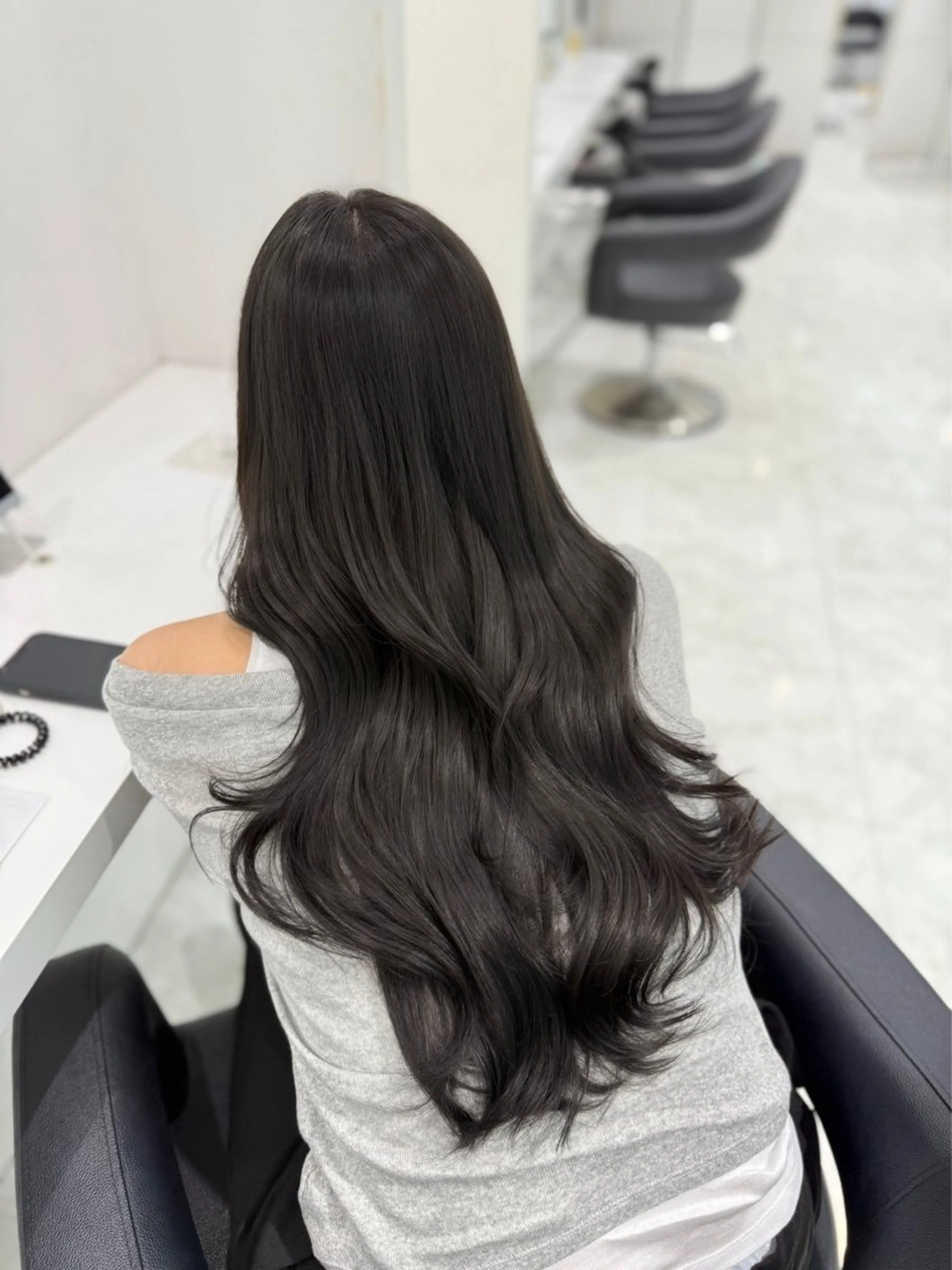 ロング カラー 大人っぽ暗髪レディ 🩶takuto🩶のヘアスタイル