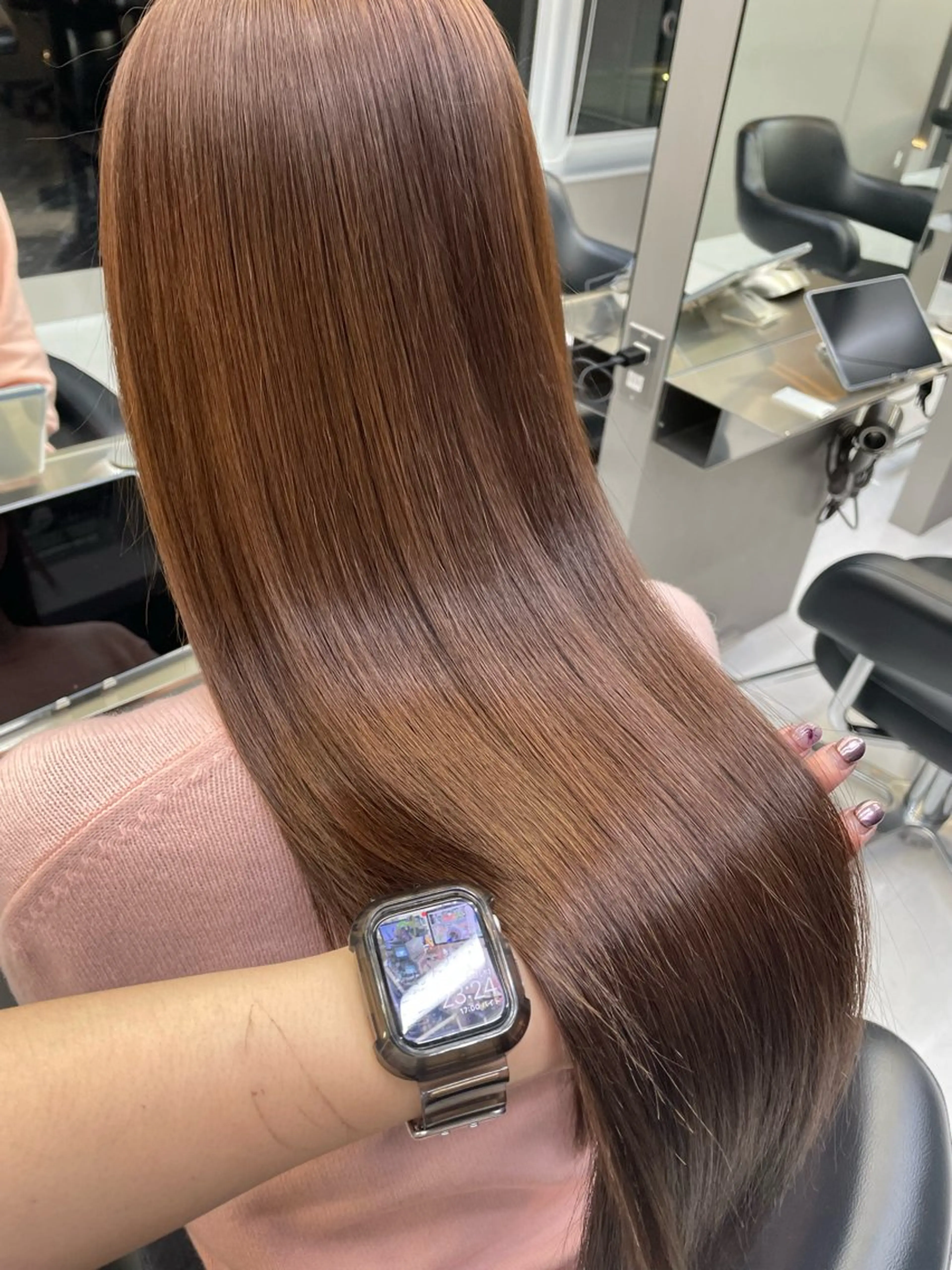 ロング 🫧バレイヤージュ/ ハイトーン/ミズキのヘアスタイル