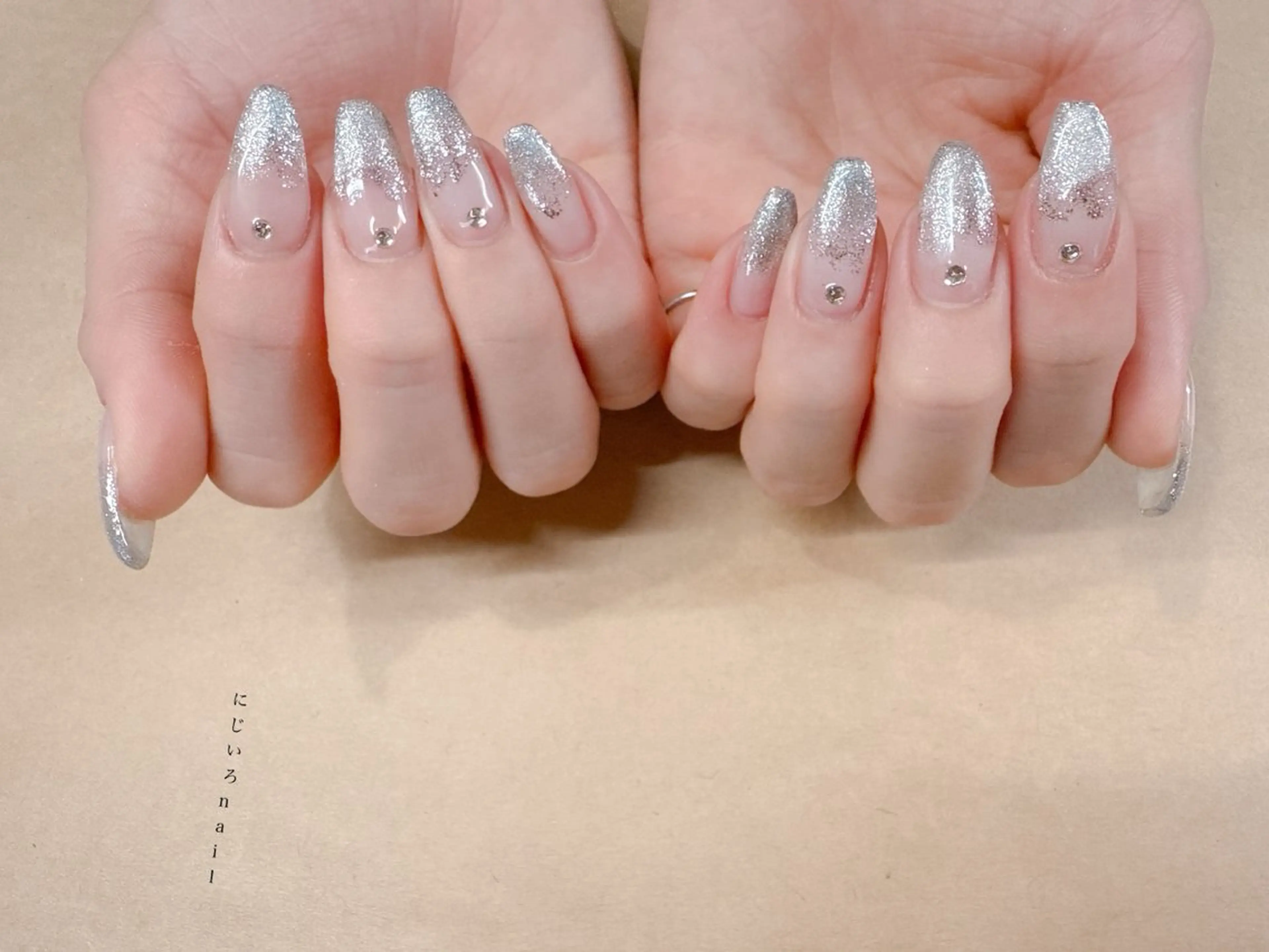 ネイル にじいろ nailのネイルデザイン