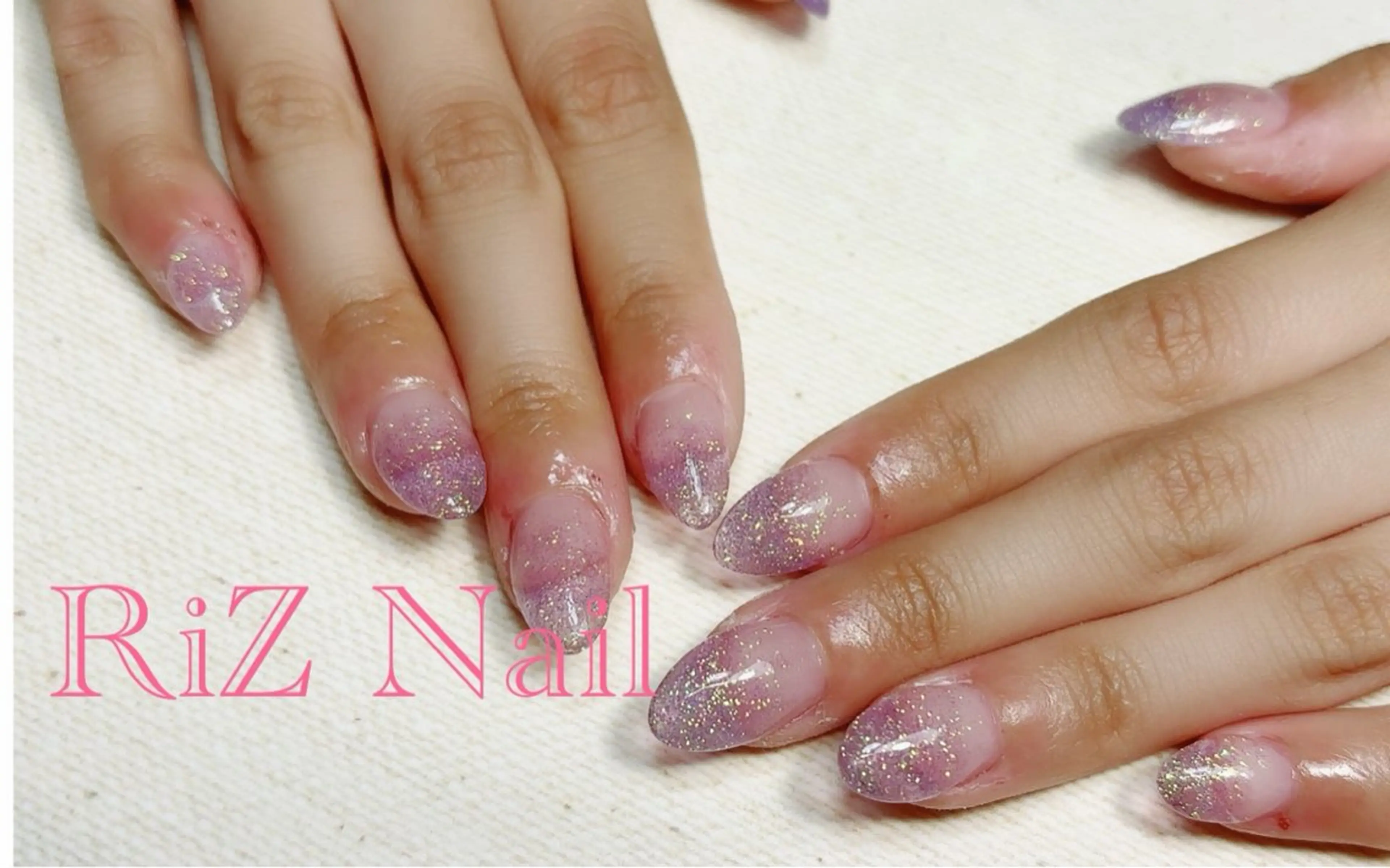 ネイル グラデーション ラメ(グリッター) ラメグラデーション スカルプネイル ハンドネイル RiZ nail salonのネイルデザイン