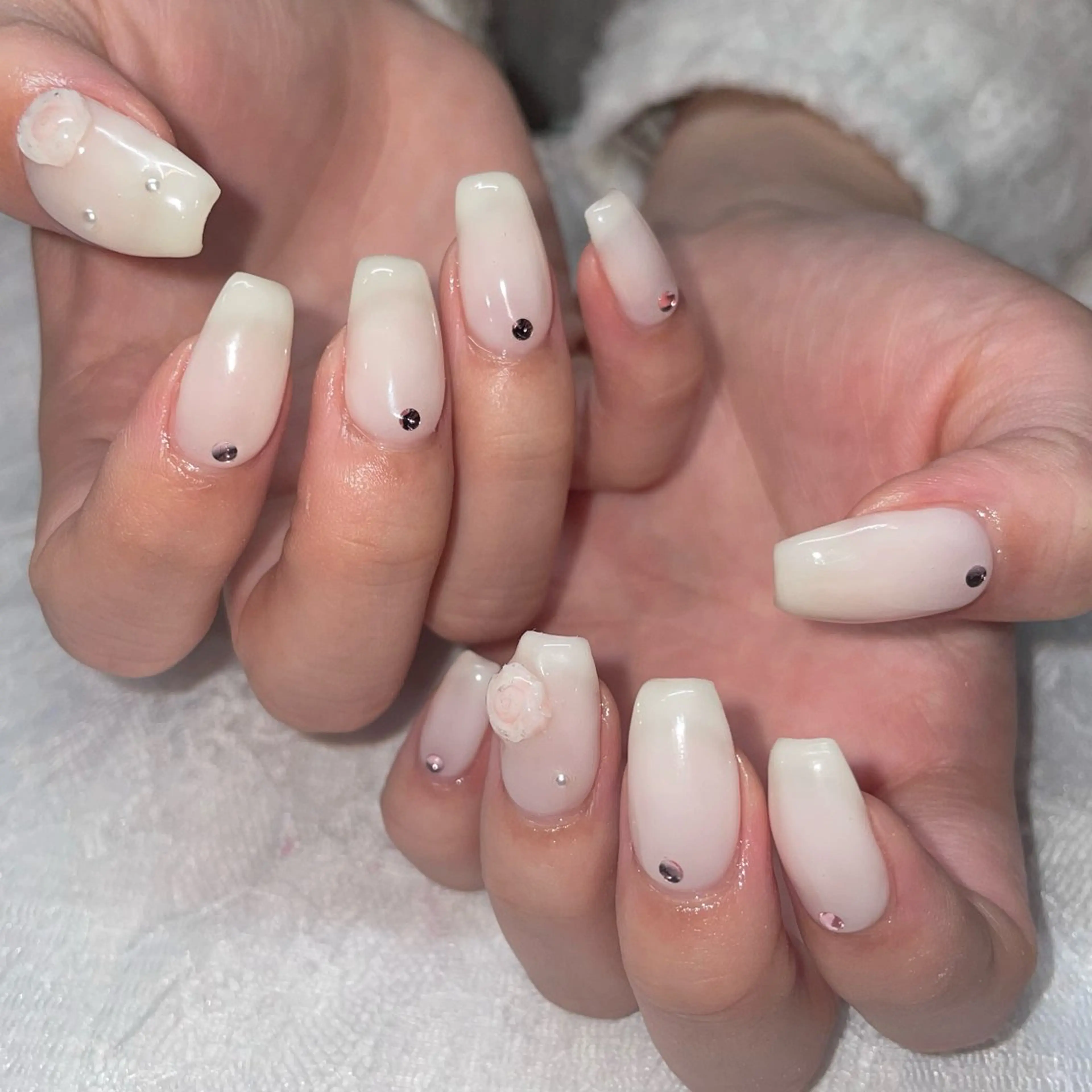 ネイル ハンドネイル Nail ヌシん家 AKANEのネイルデザイン
