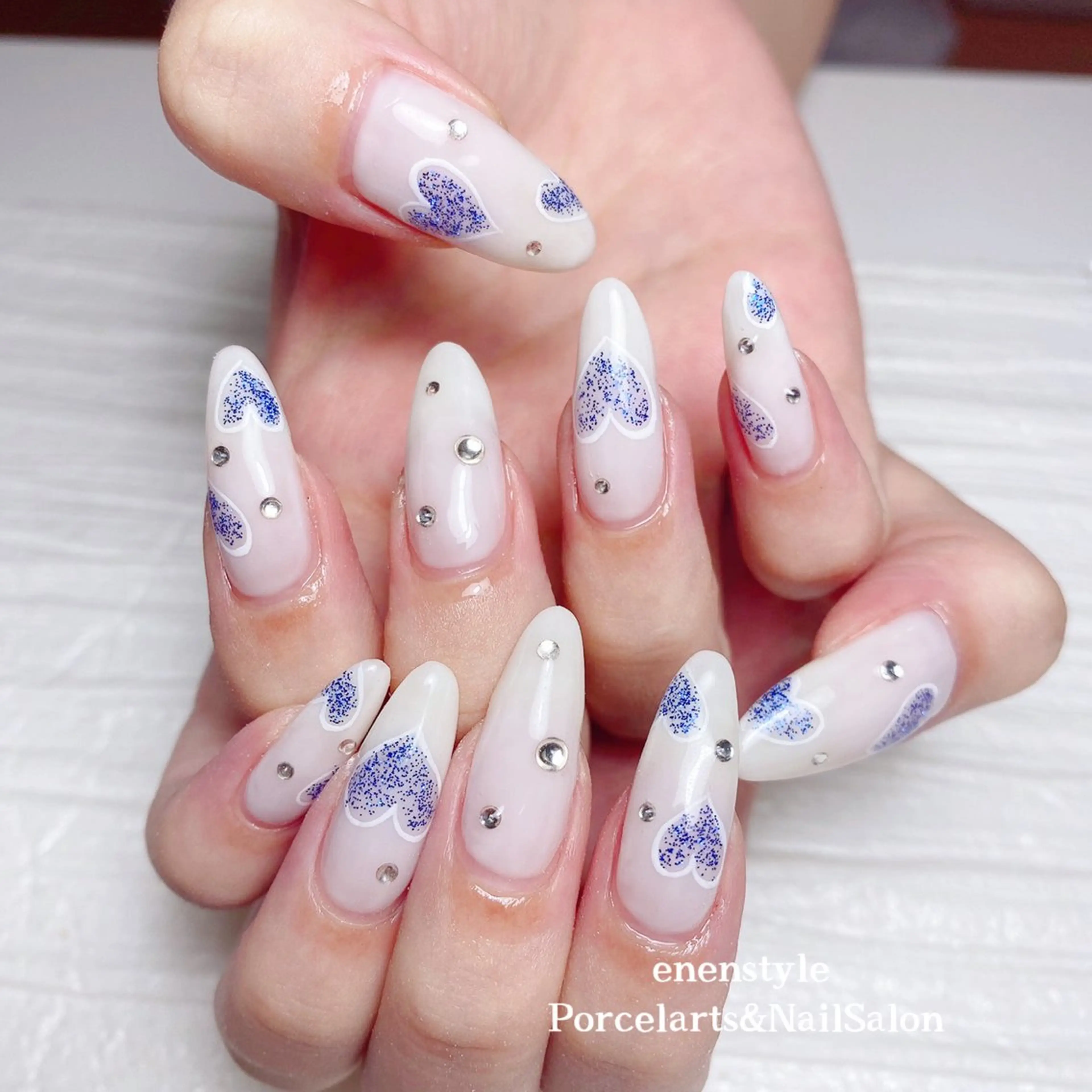 ネイル 👑enen style👑のネイルデザイン