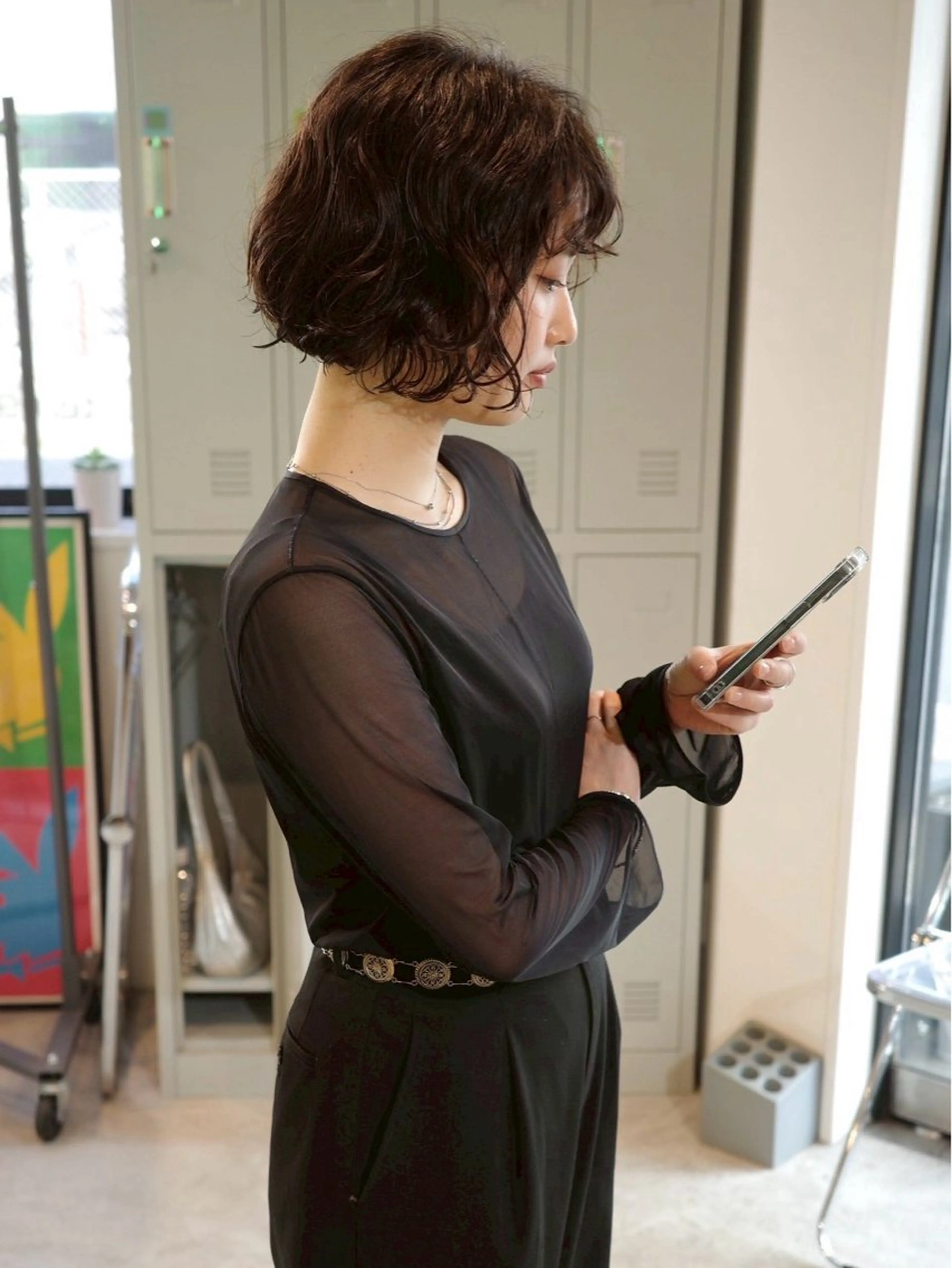 ショート 切りっぱなしボブ ボブ カット パーマ トリートメント (h)wim ウィムのヘアスタイル