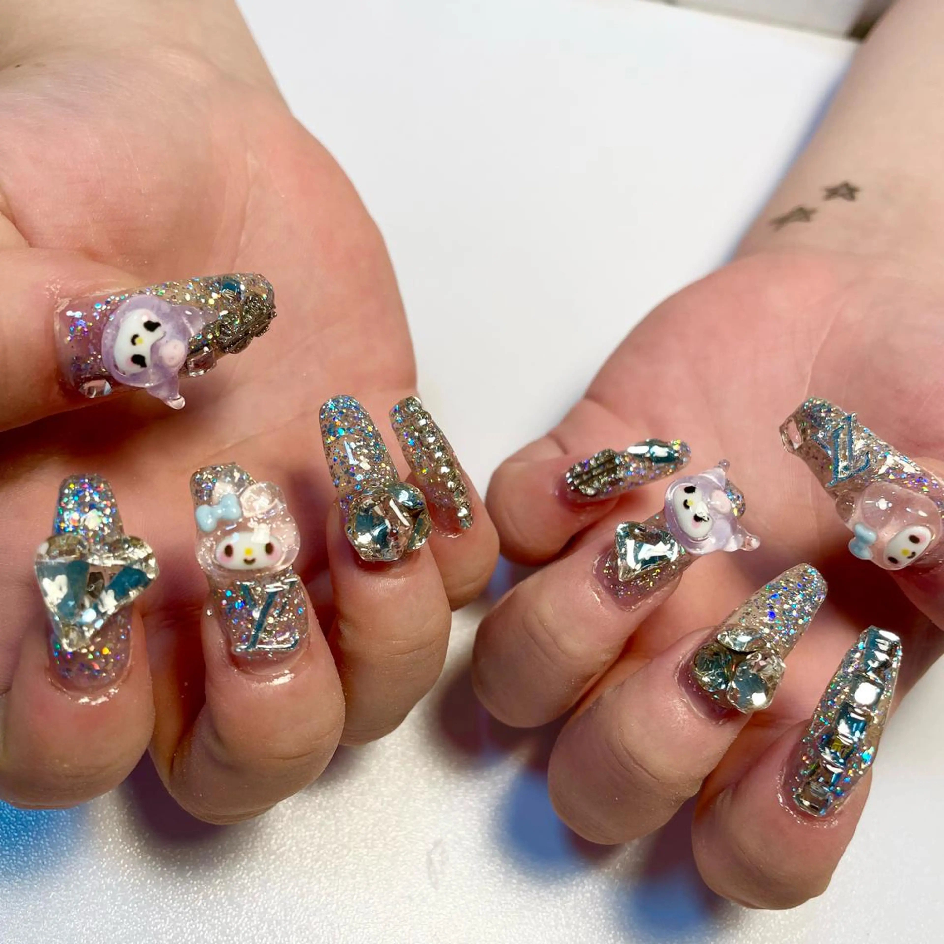 ネイル ハンドネイル adorable 〈Kurumi〉のネイルデザイン