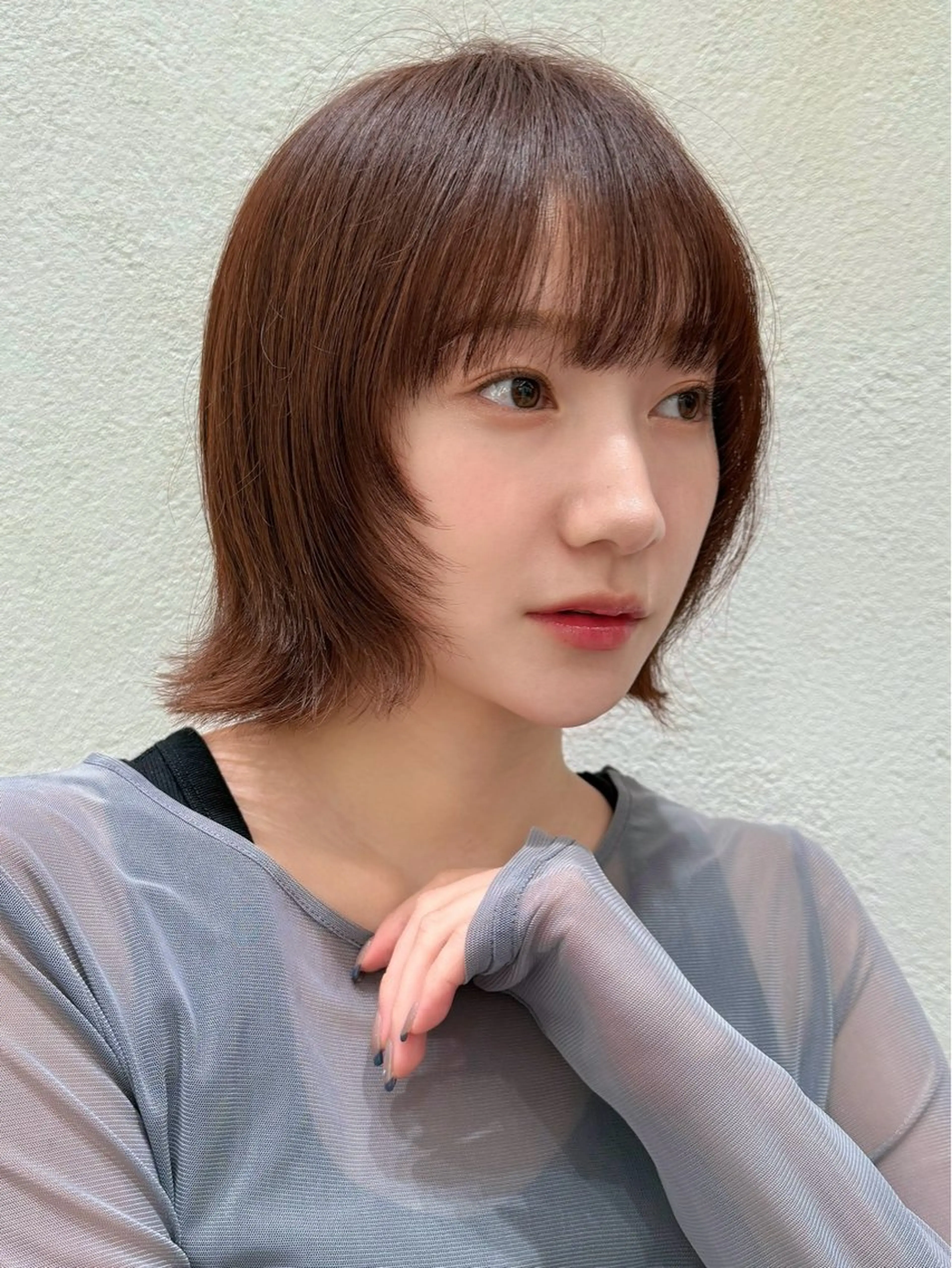 ミディアム 米澤 由衣のヘアスタイル