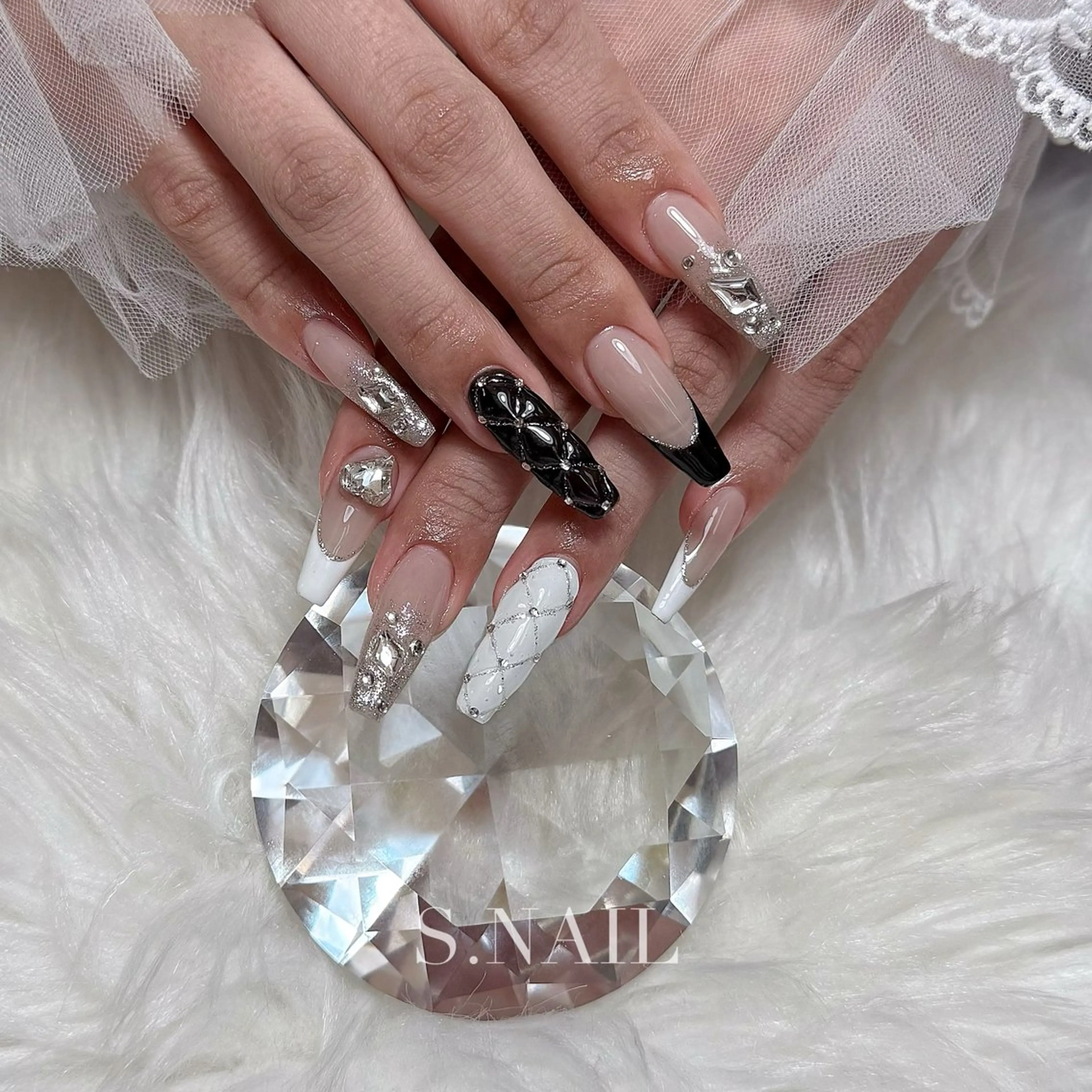 ネイル ハンドネイル S.NAIL Suuのネイルデザイン