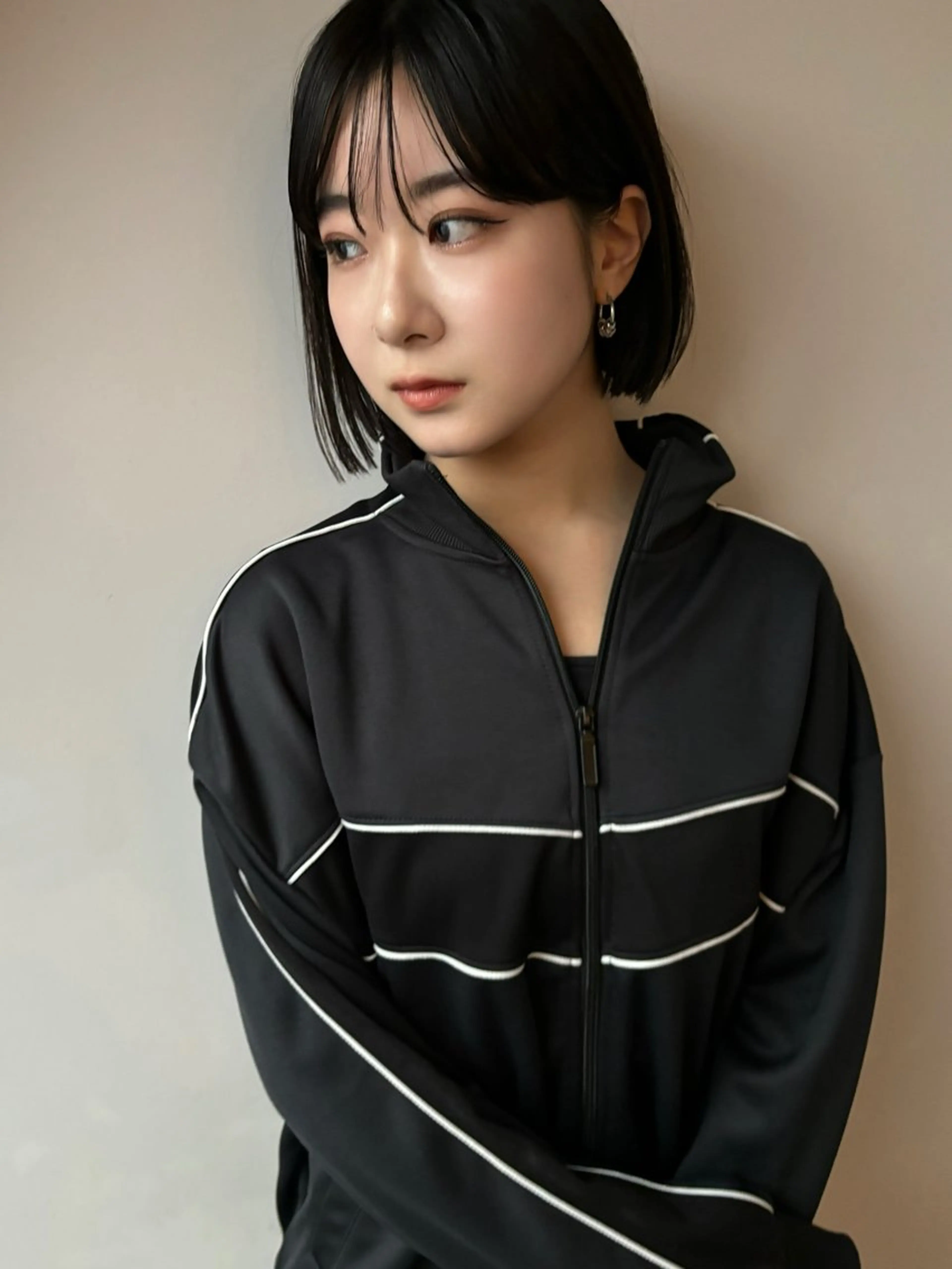 ショート カラー ボブ カット ヘアカラー レイヤーカット /透明感/千葉怜寿のヘアスタイル