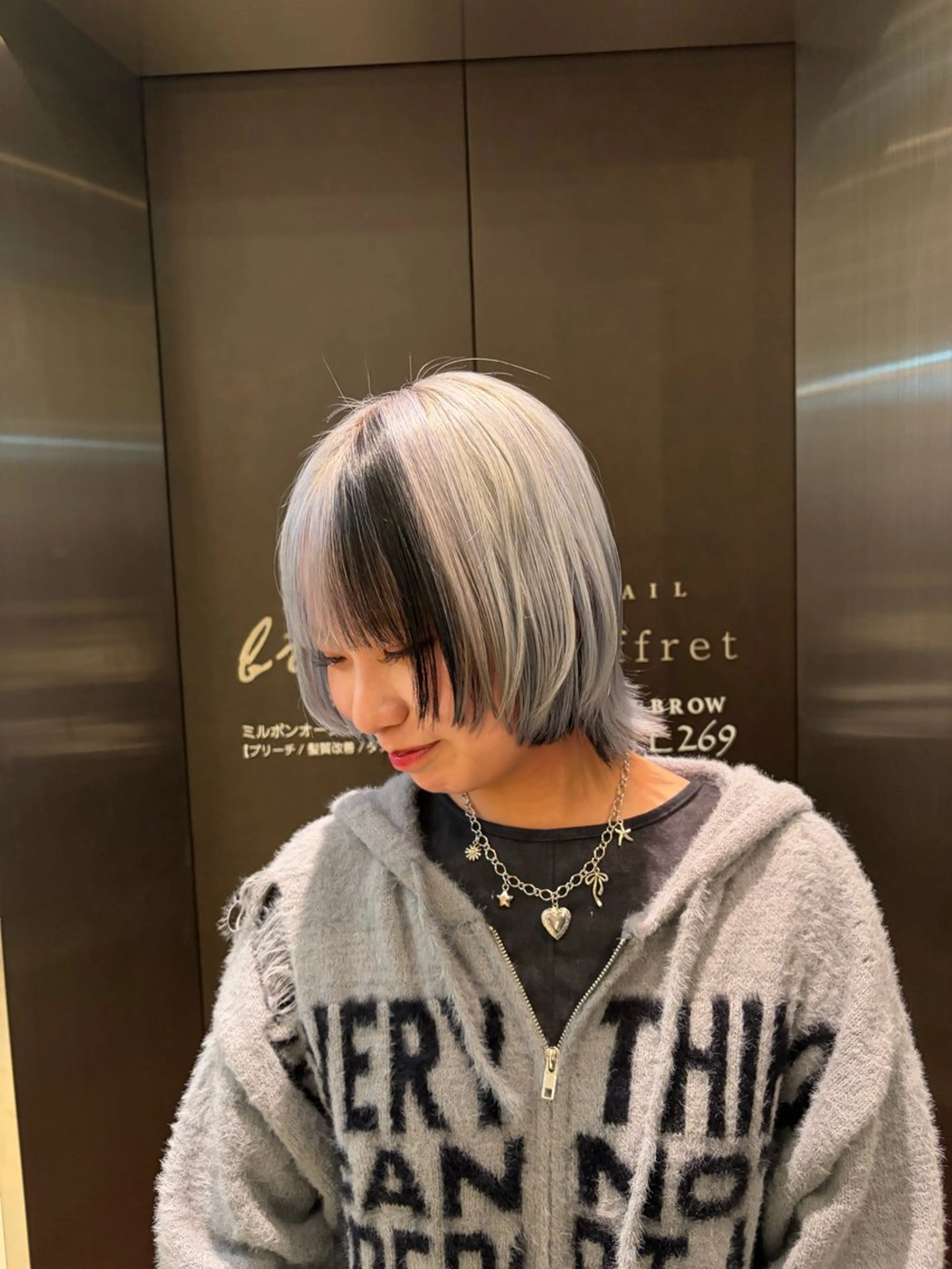 ショート 髪質改善/ハイトーン /デザイン見正 恵弥のヘアスタイル