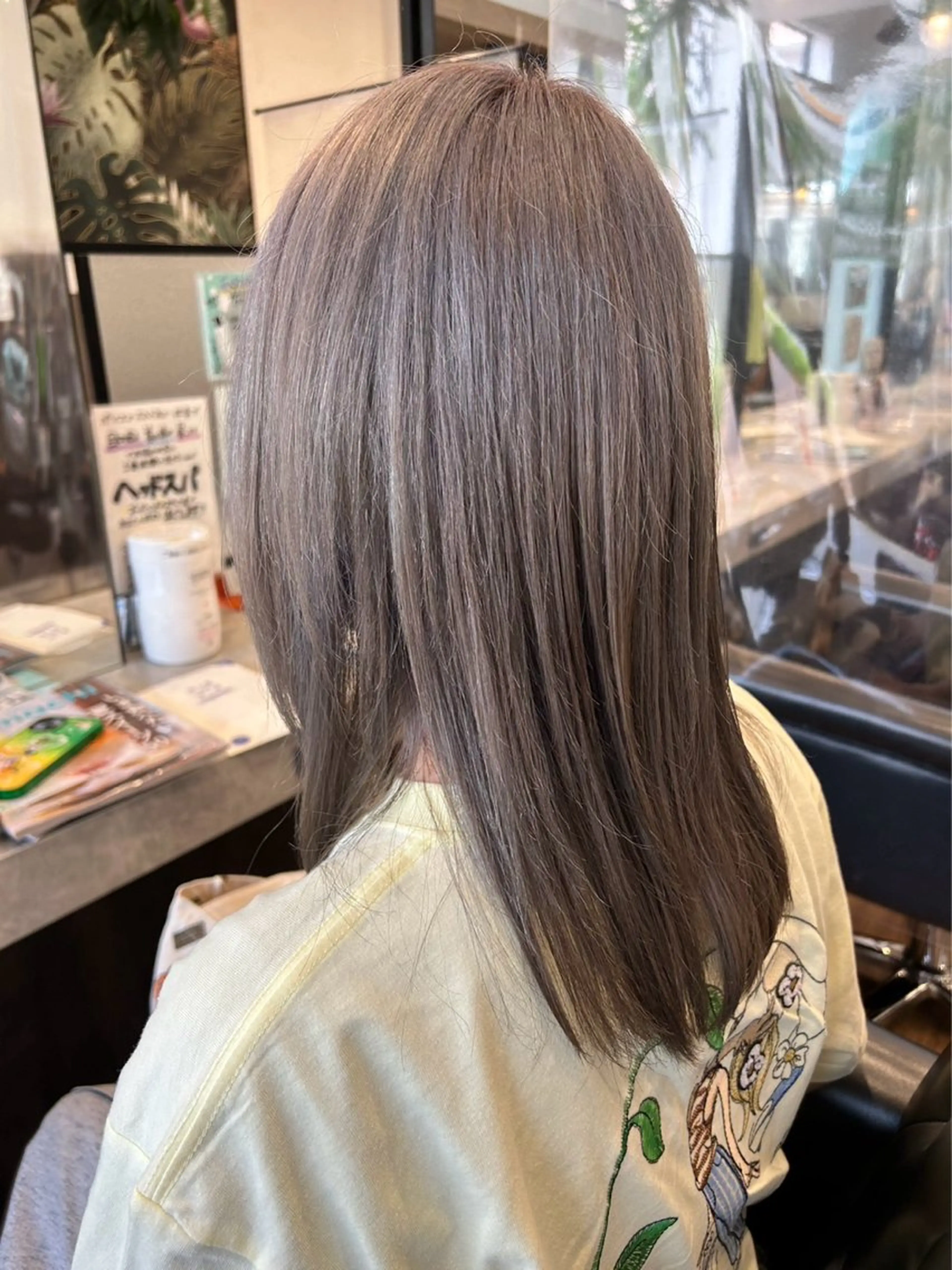 ロング カラー 美容しょうへいの店所属・吉川 茉由子のマツエク・マツパデザイン