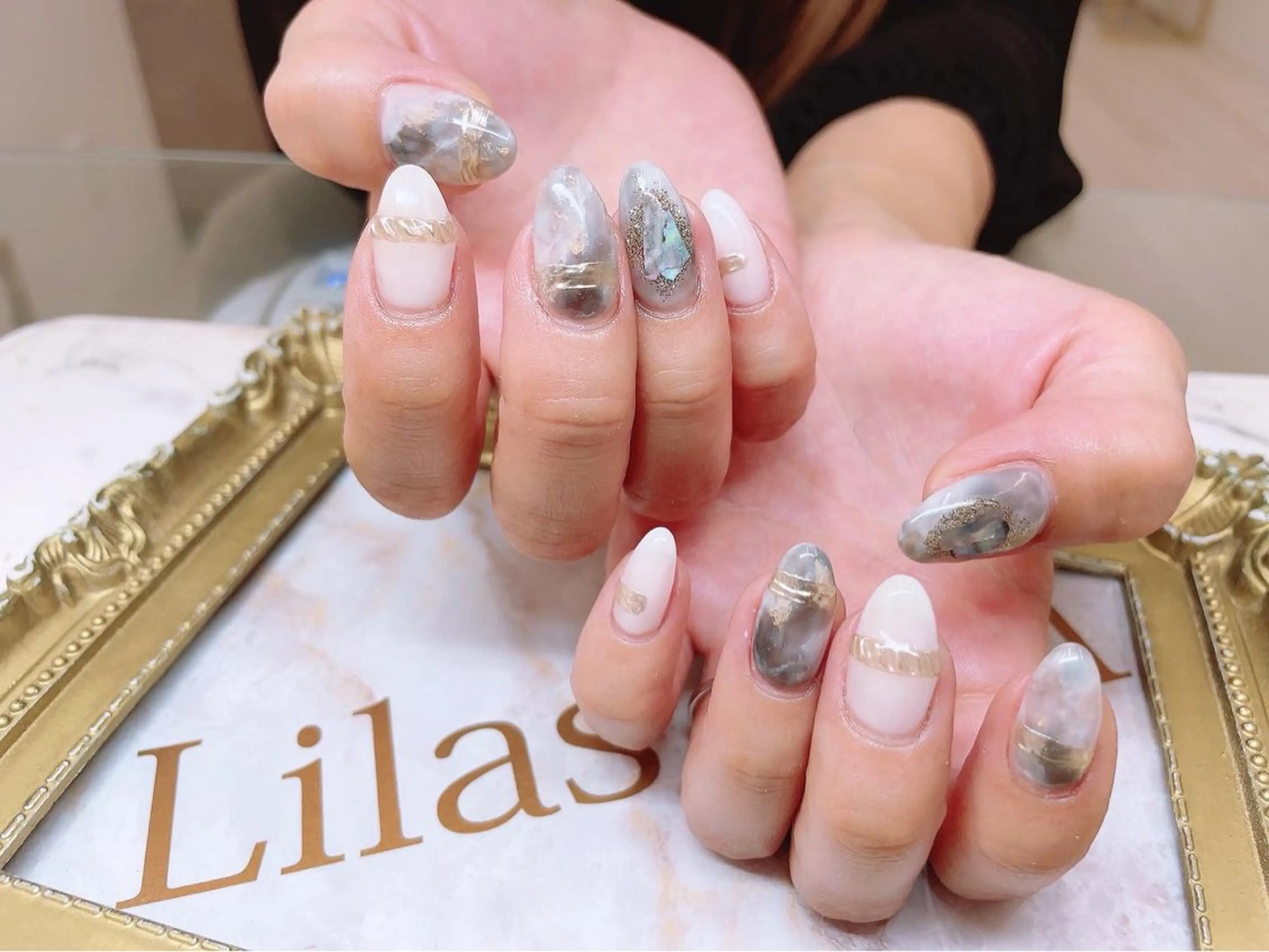ネイル ジェルネイル グラデーション ハードジェル キラキラネイル ロングネイル Lilas Nailのネイルデザイン