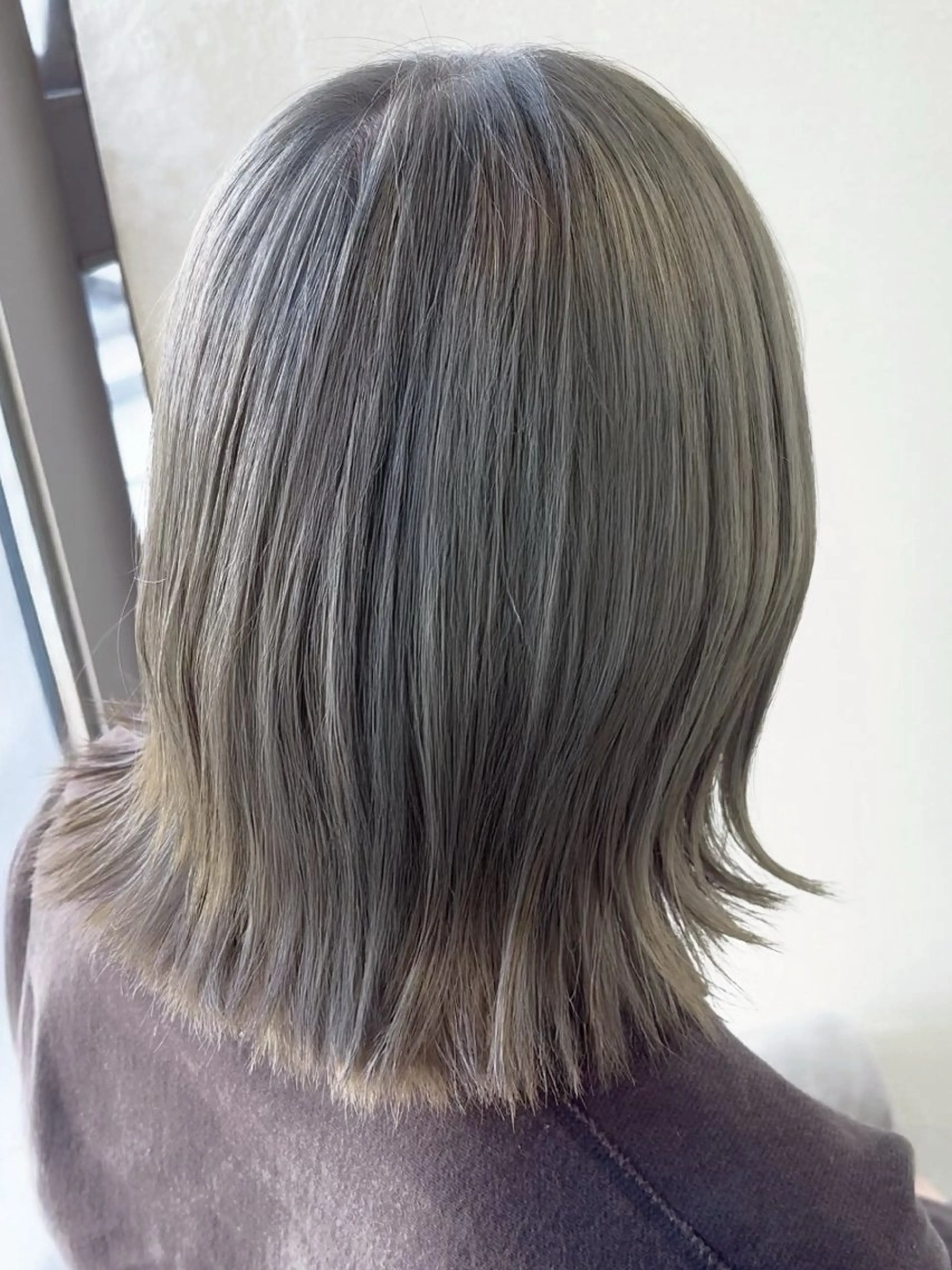 ミディアム カラー ミント ヘアカラー 透明感color ハイトーン✨みくりのヘアスタイル