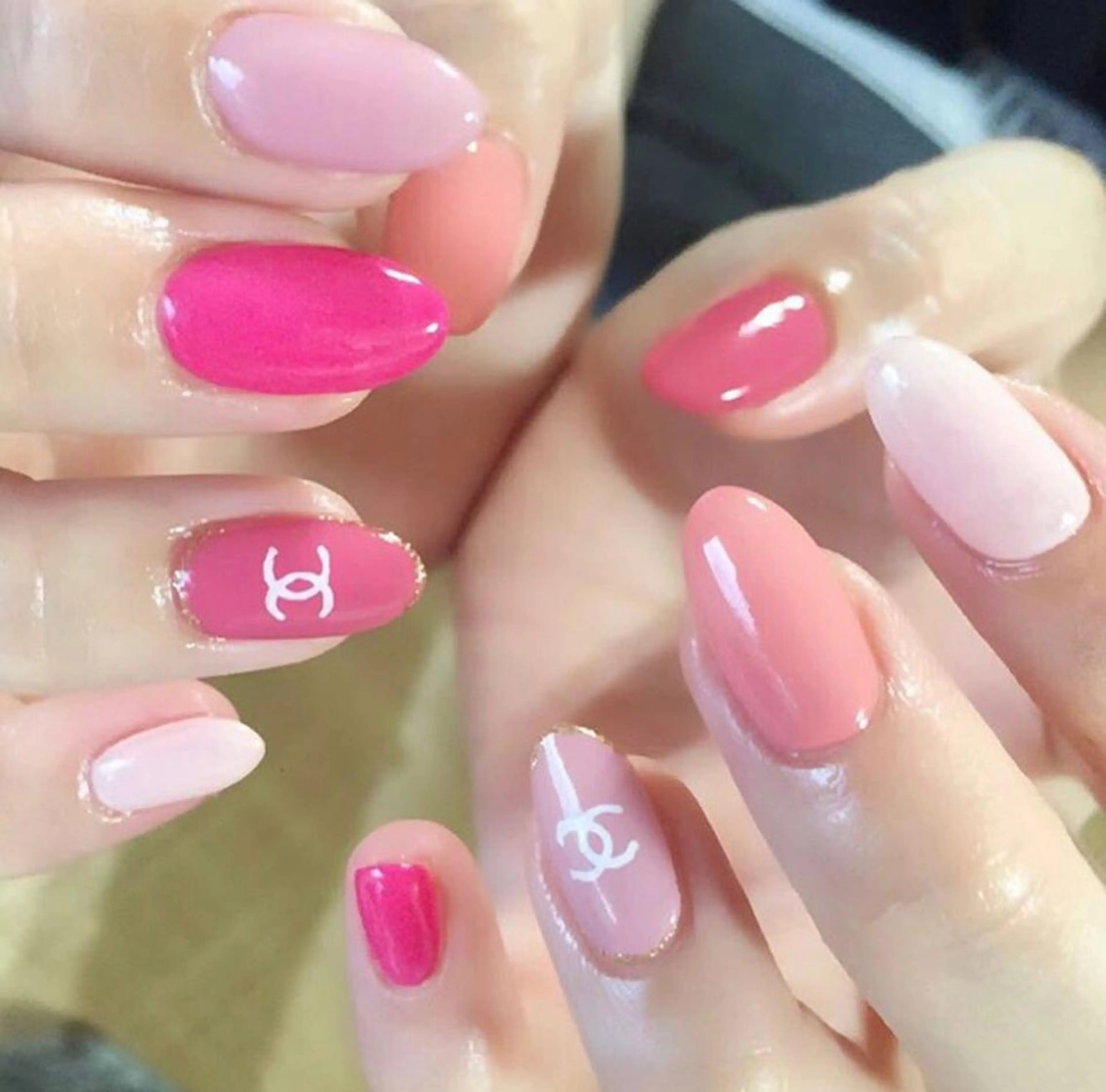 ネイル ツメトマツゲ .のネイルデザイン