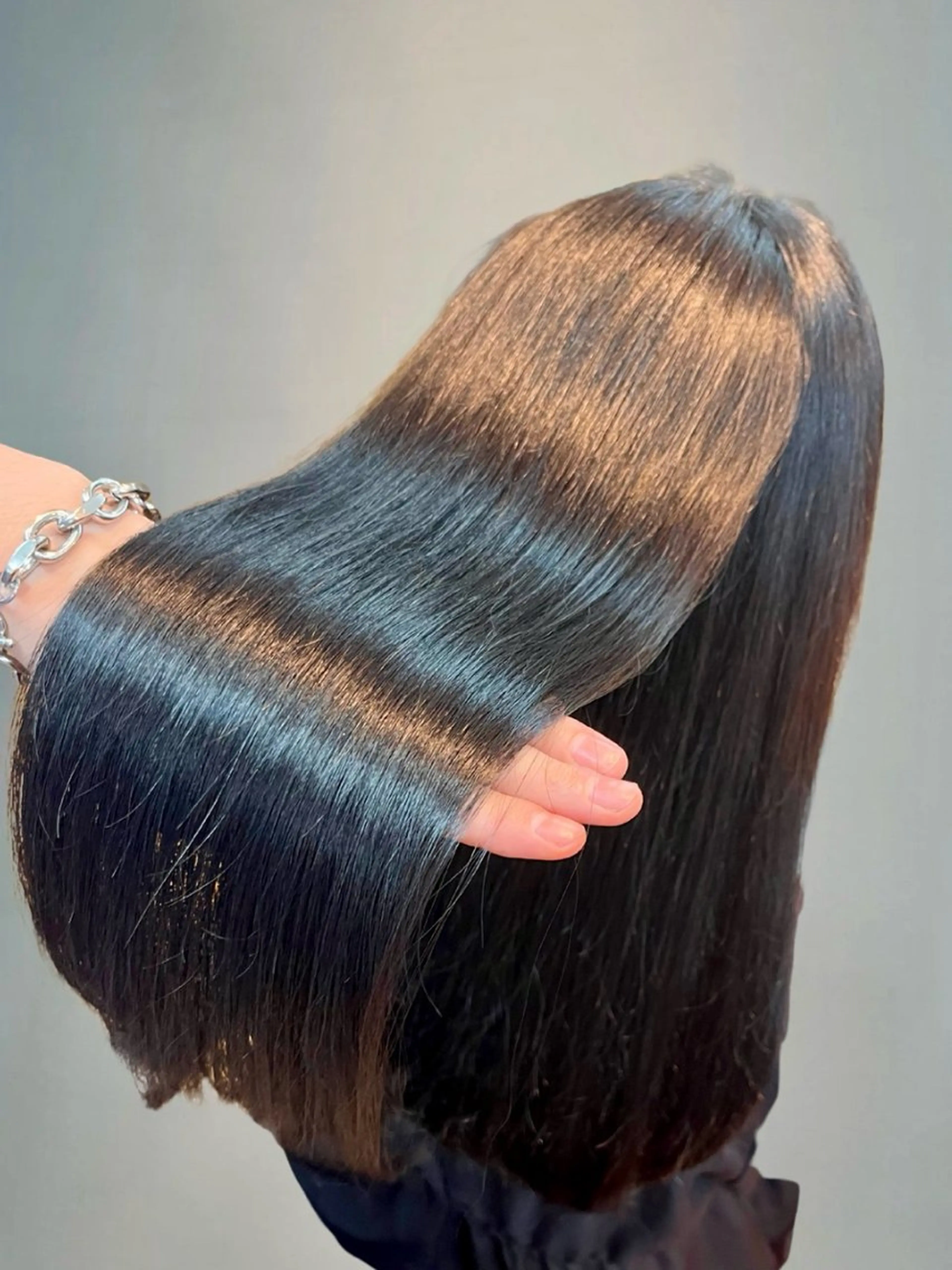 【話題の髪質改善♪】カット+縮毛矯正+最高級髪質改善トリートメント🫧の写真