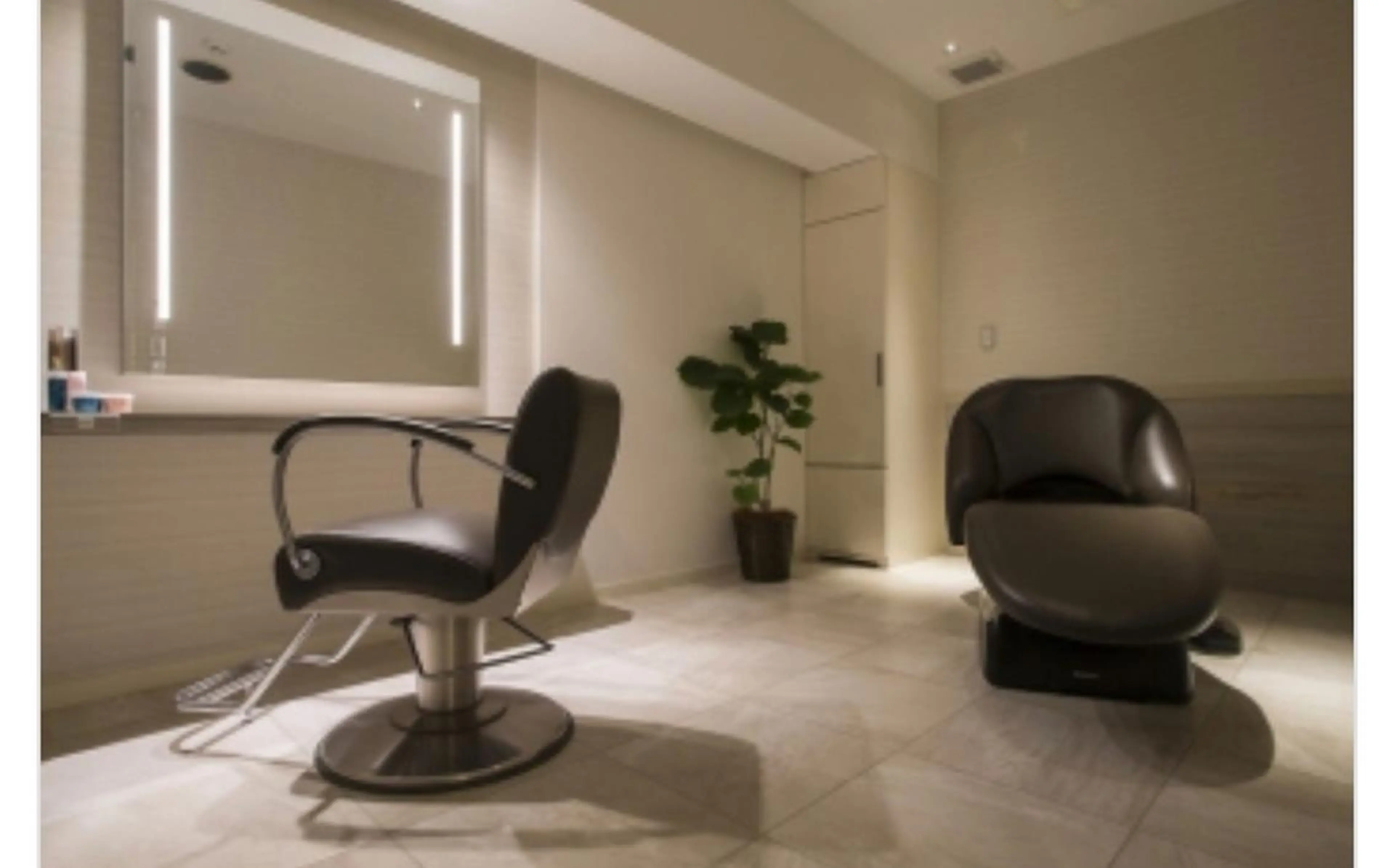 カット ヘアカラー トリートメント レイヤーカット/ ハイライト　千咲季のヘアスタイル