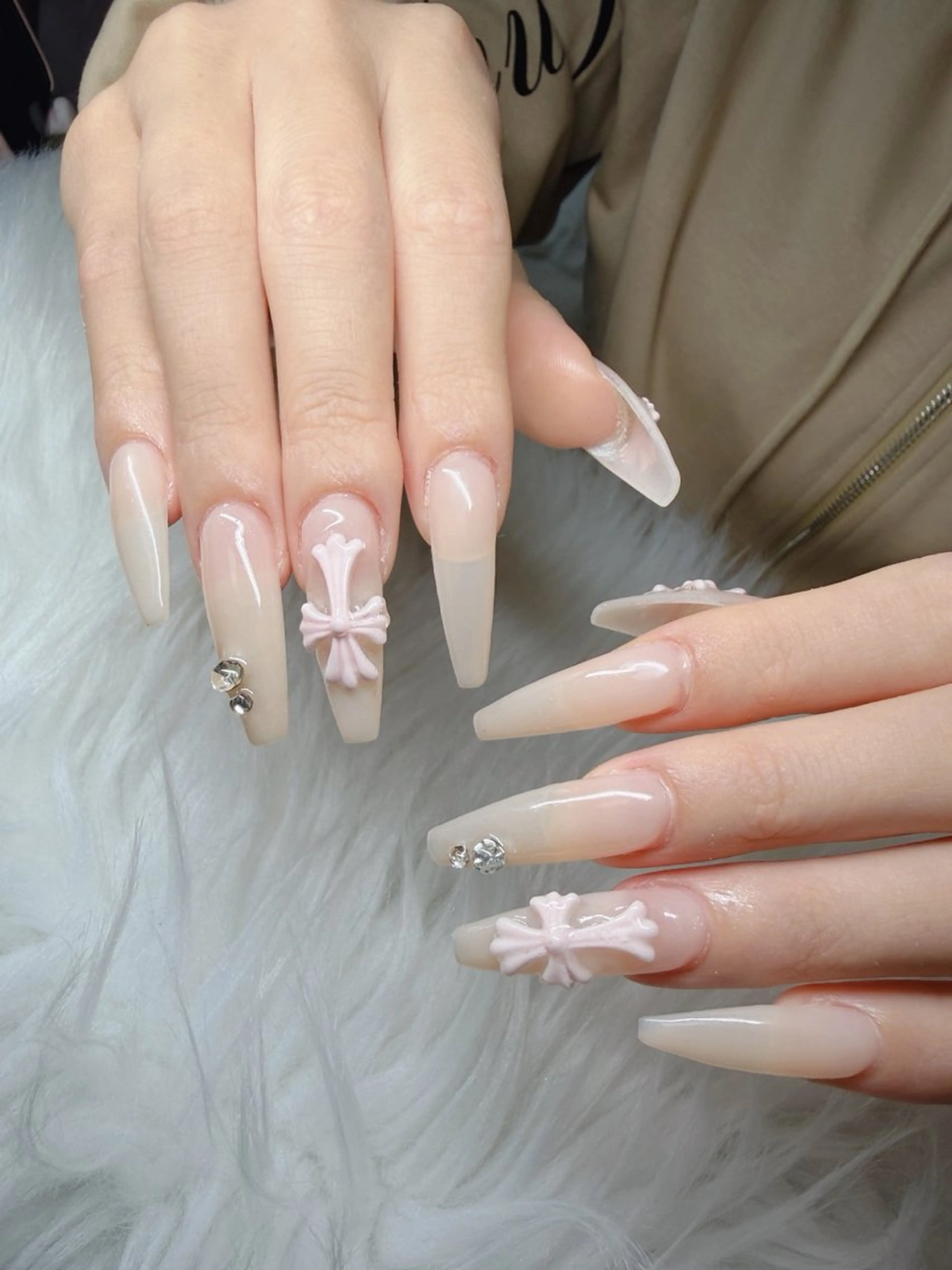 ネイル Lee Nailsのネイルデザイン
