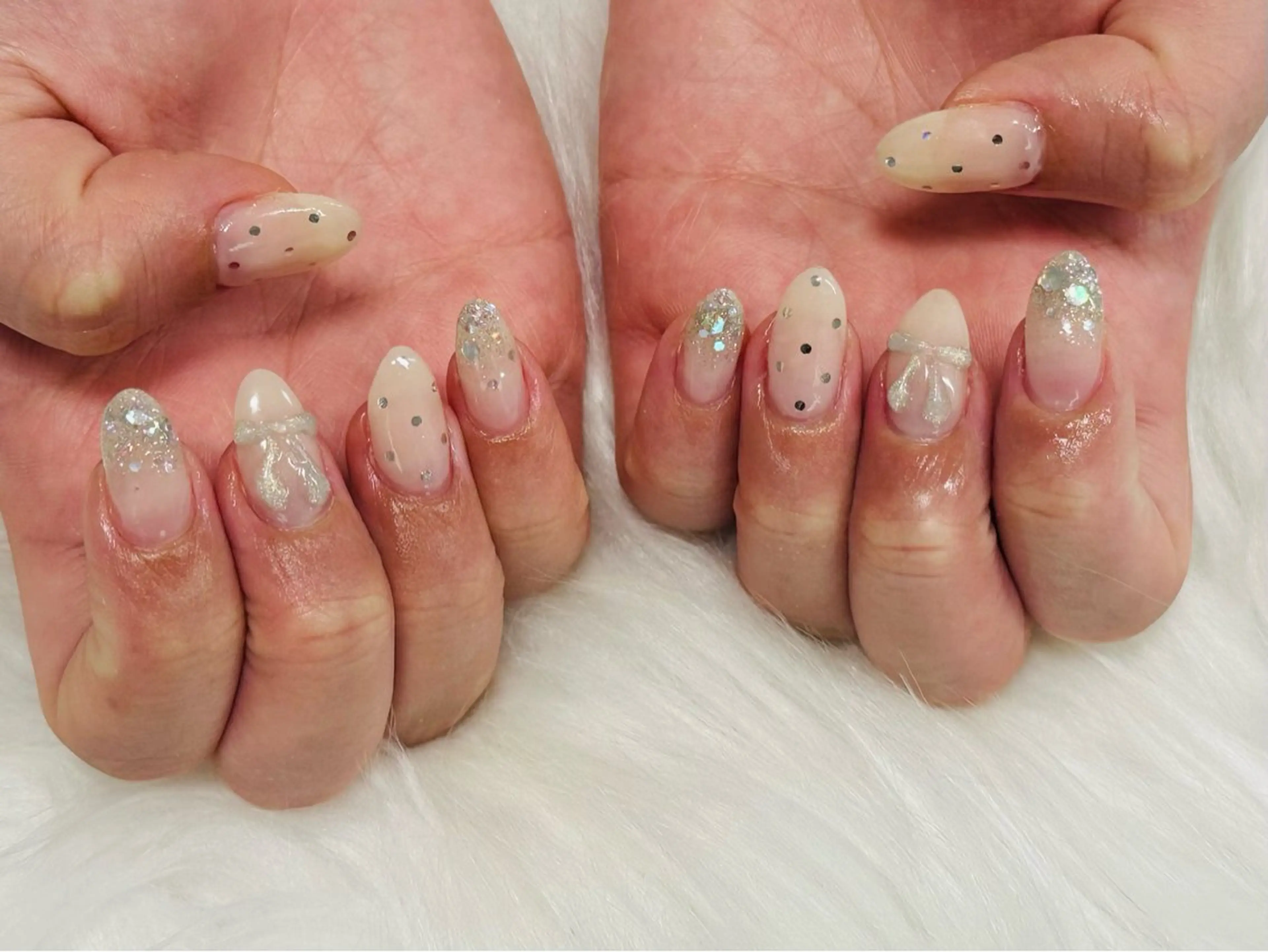 ネイル シルバー 春ネイル nailsalon oluoluのネイルデザイン