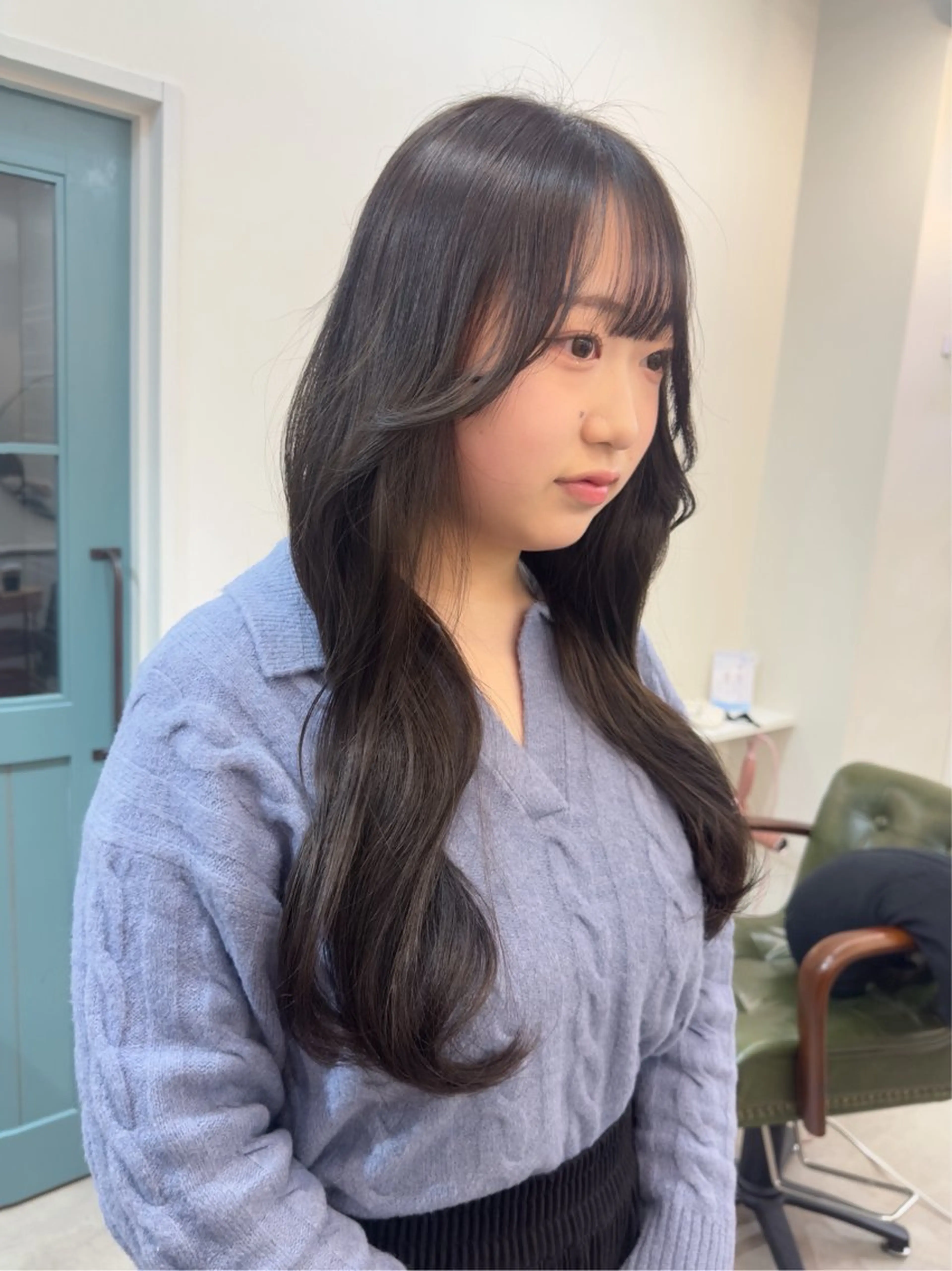 【艶感🪞】カラー ＋ 髪質に合わせたシャンプートリートメント🥣🧴の写真