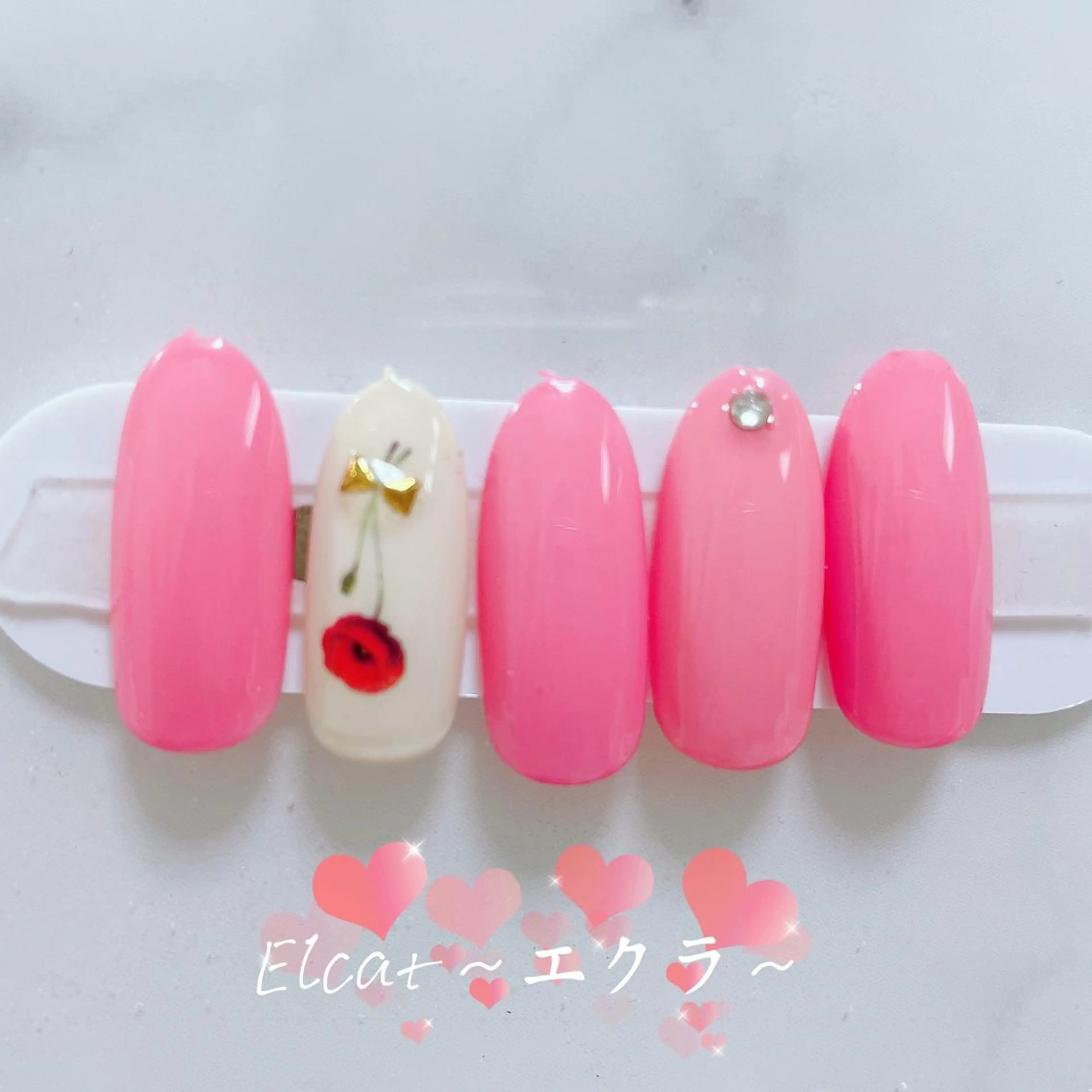 ネイル ネイルサロン エクラ 🌹【スカルプ専門】のネイルデザイン