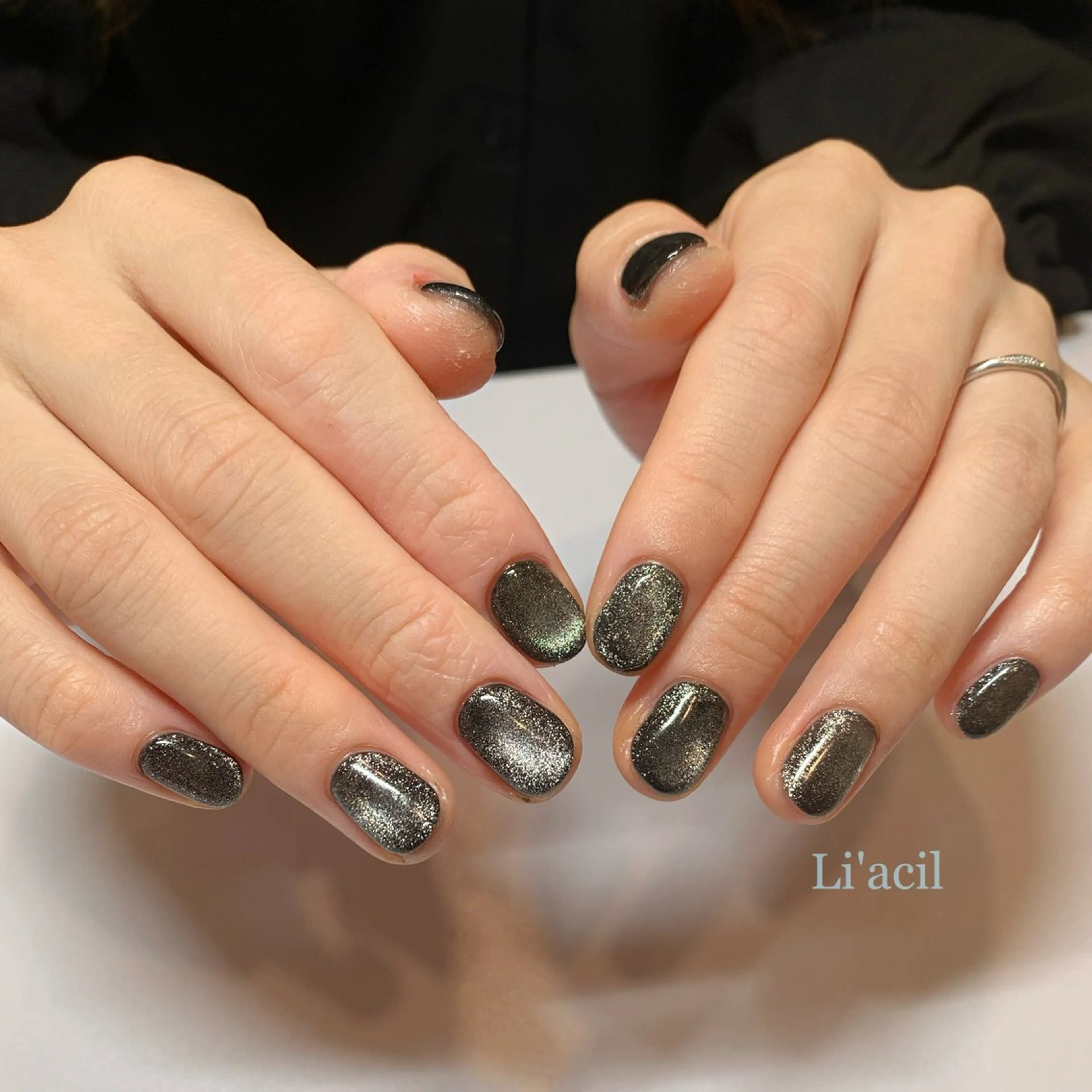 ネイル マグネットネイル ハンドネイル Minami Kodamaのネイルデザイン