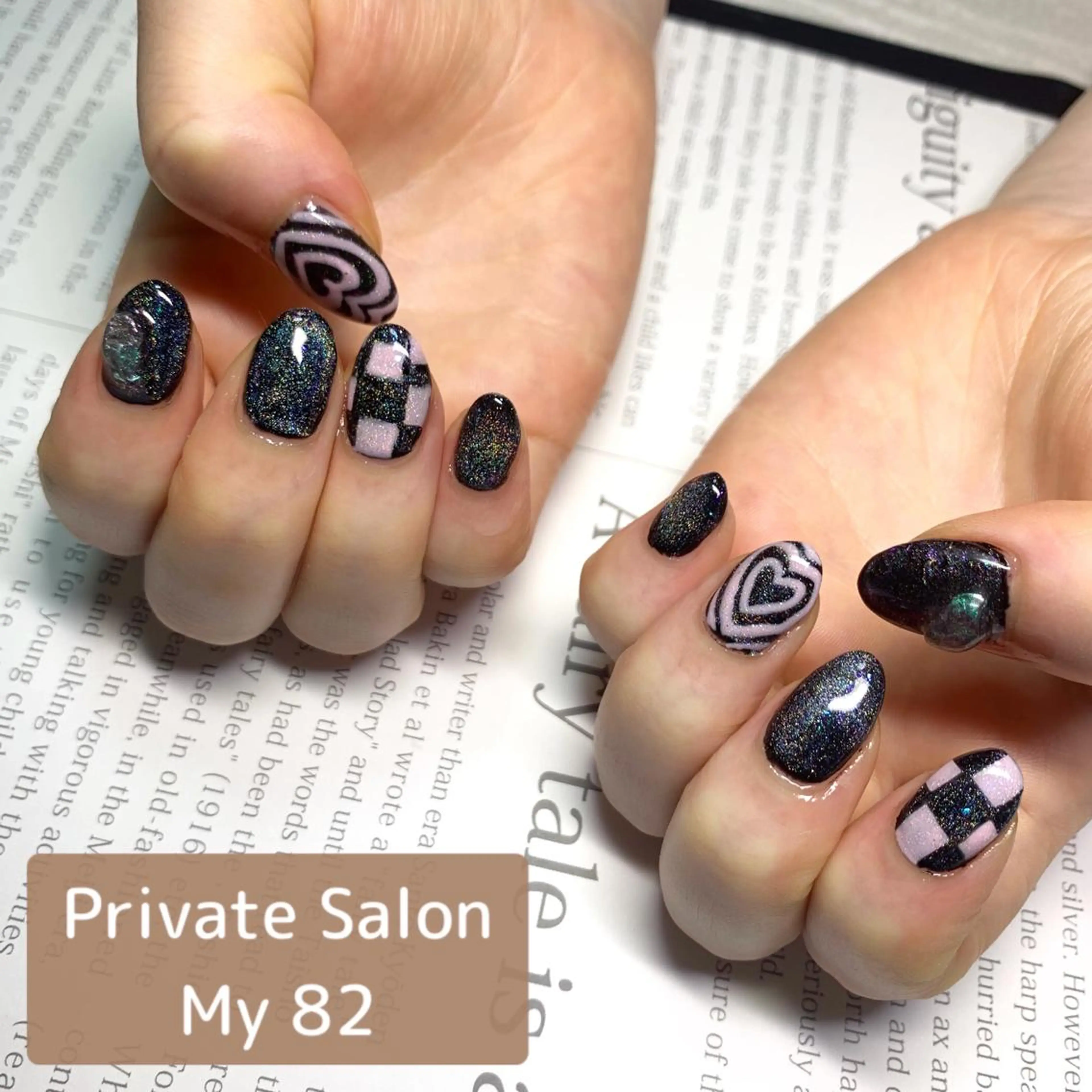 ネイル ハート キラキラネイル Private Sa lon  MARLOのネイルデザイン