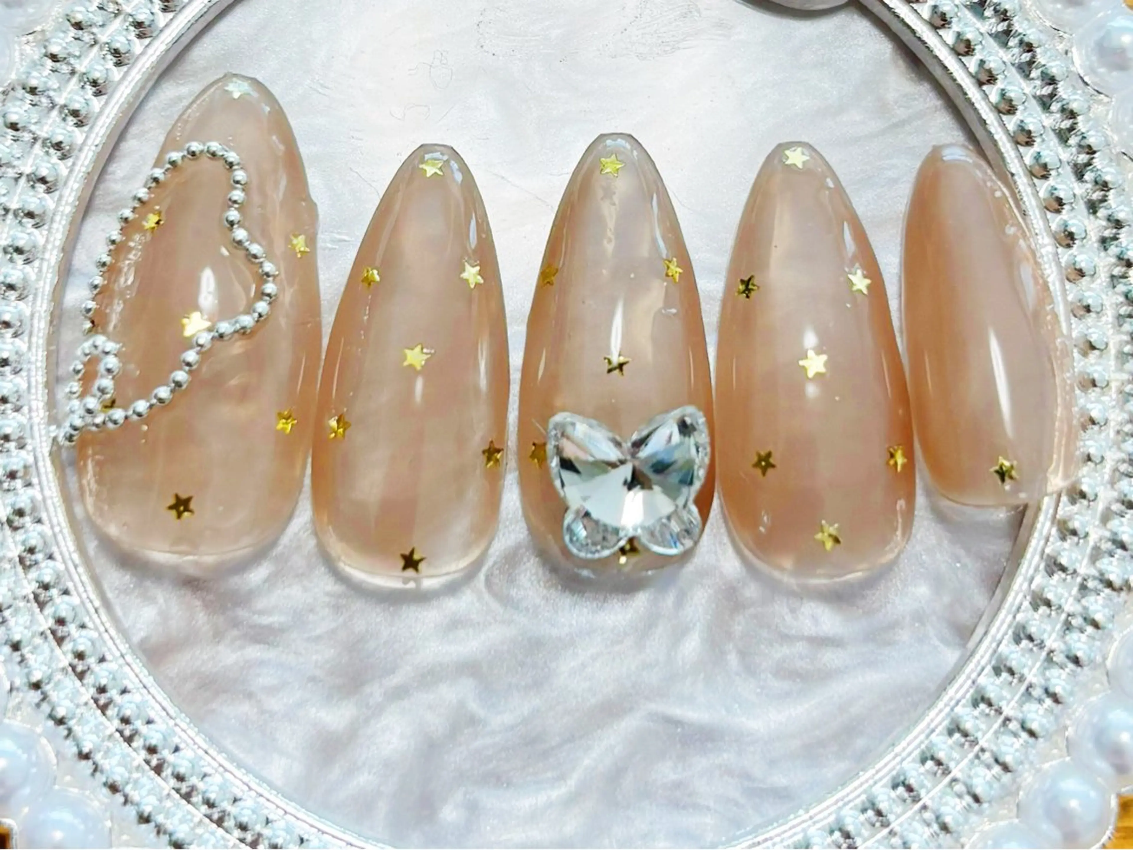 ミディアム kido chieのネイルデザイン