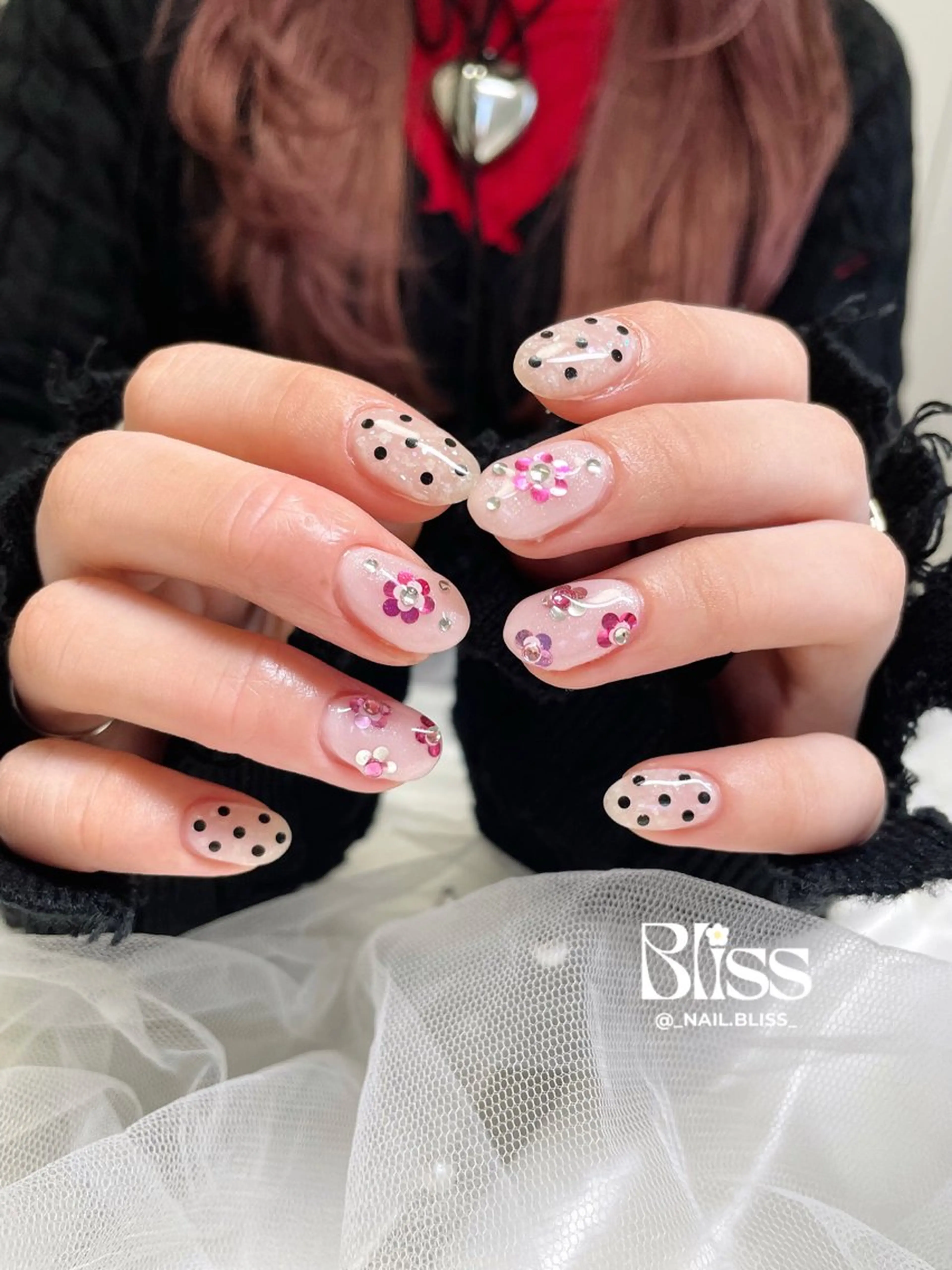 ネイル 持ち込み ハンドネイル NAIL BLISSのネイルデザイン