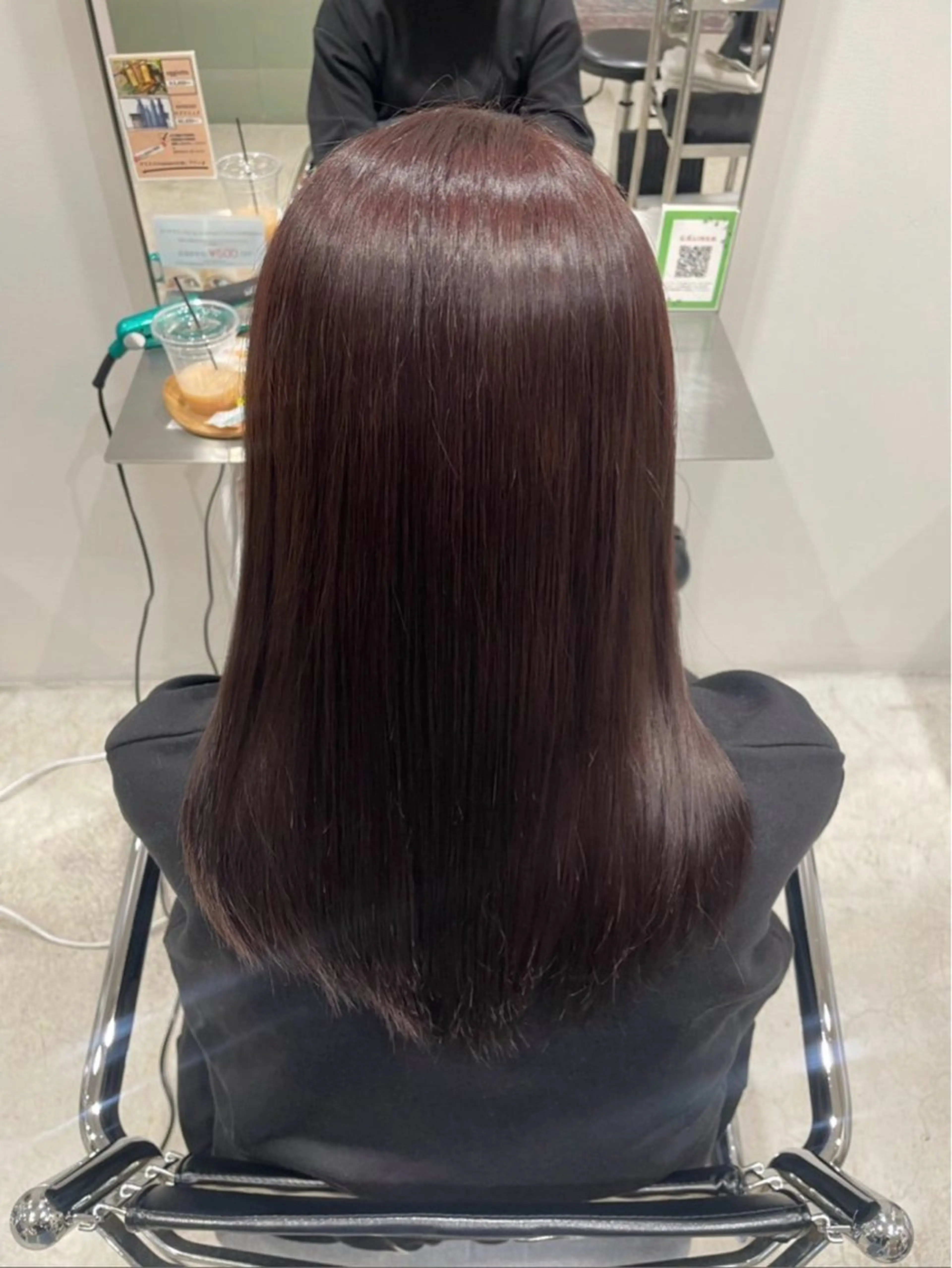 ヘアカラー + 超音波トリートメント 💫の写真