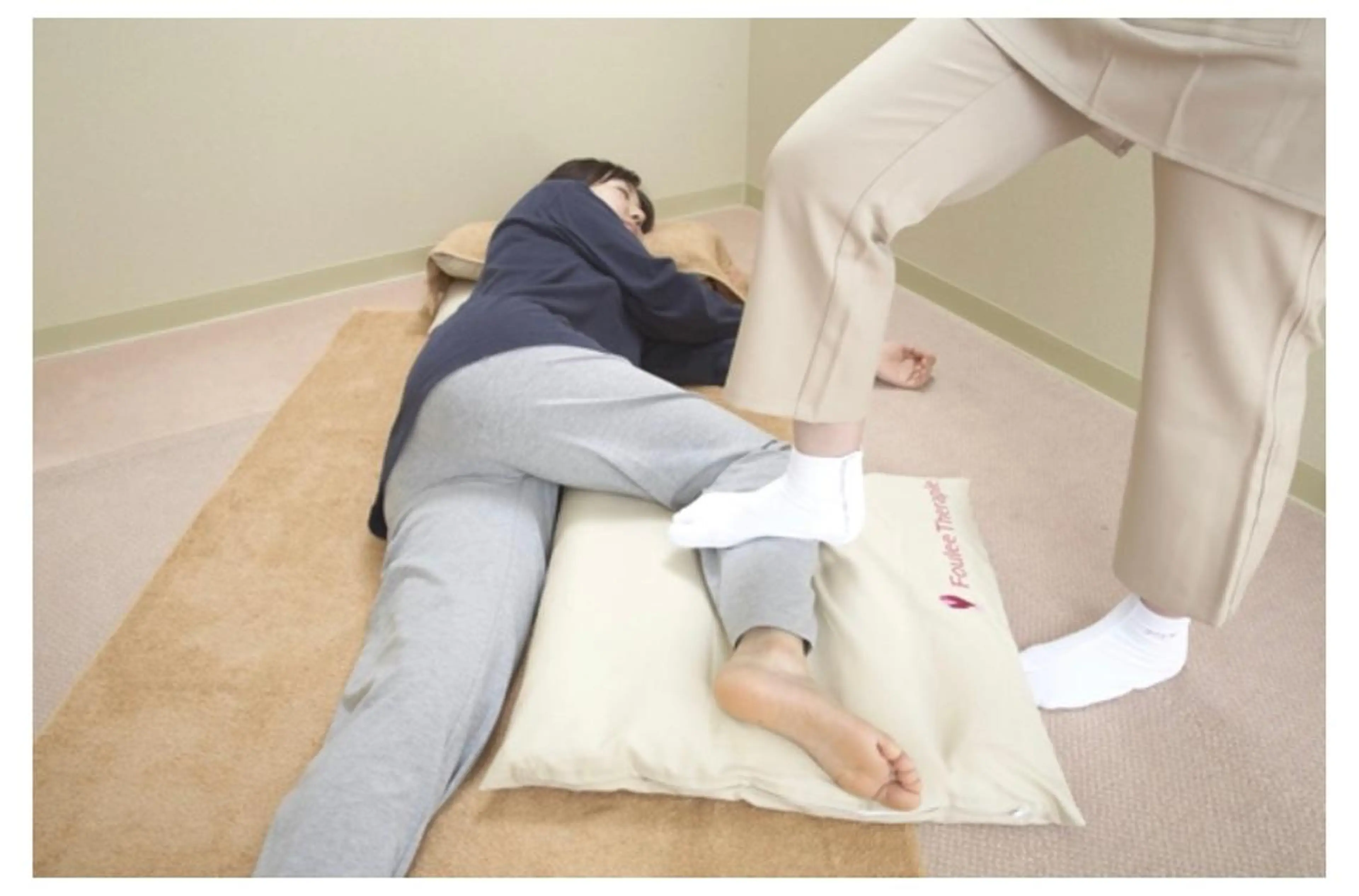 全身60分4,000円→3,500円　マッサージに行ってもすぐ元に戻ってしまう方も足で芯からほぐしますの写真