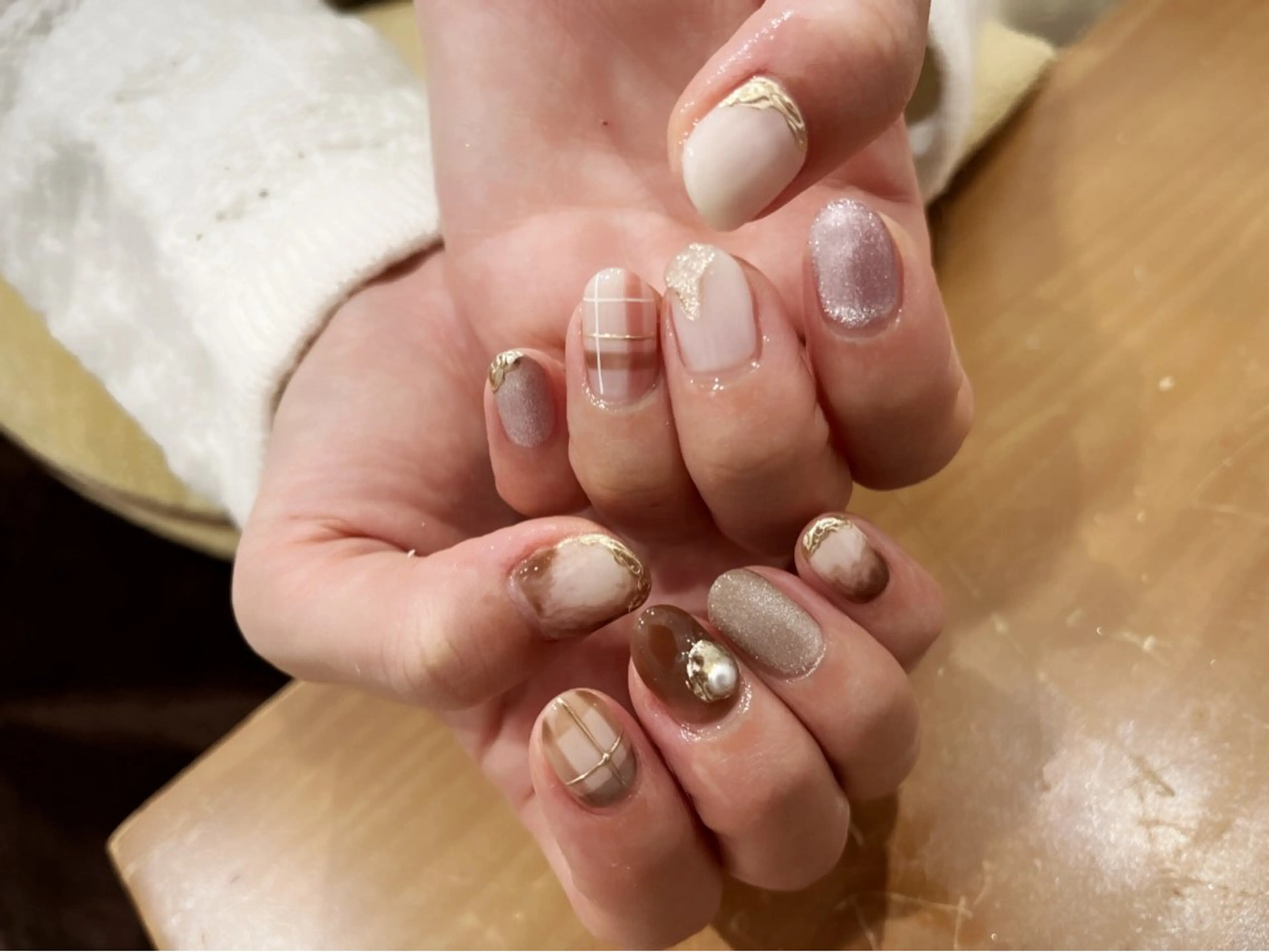 ネイル 持ち込み ハンドネイル 中川 愛理のネイルデザイン