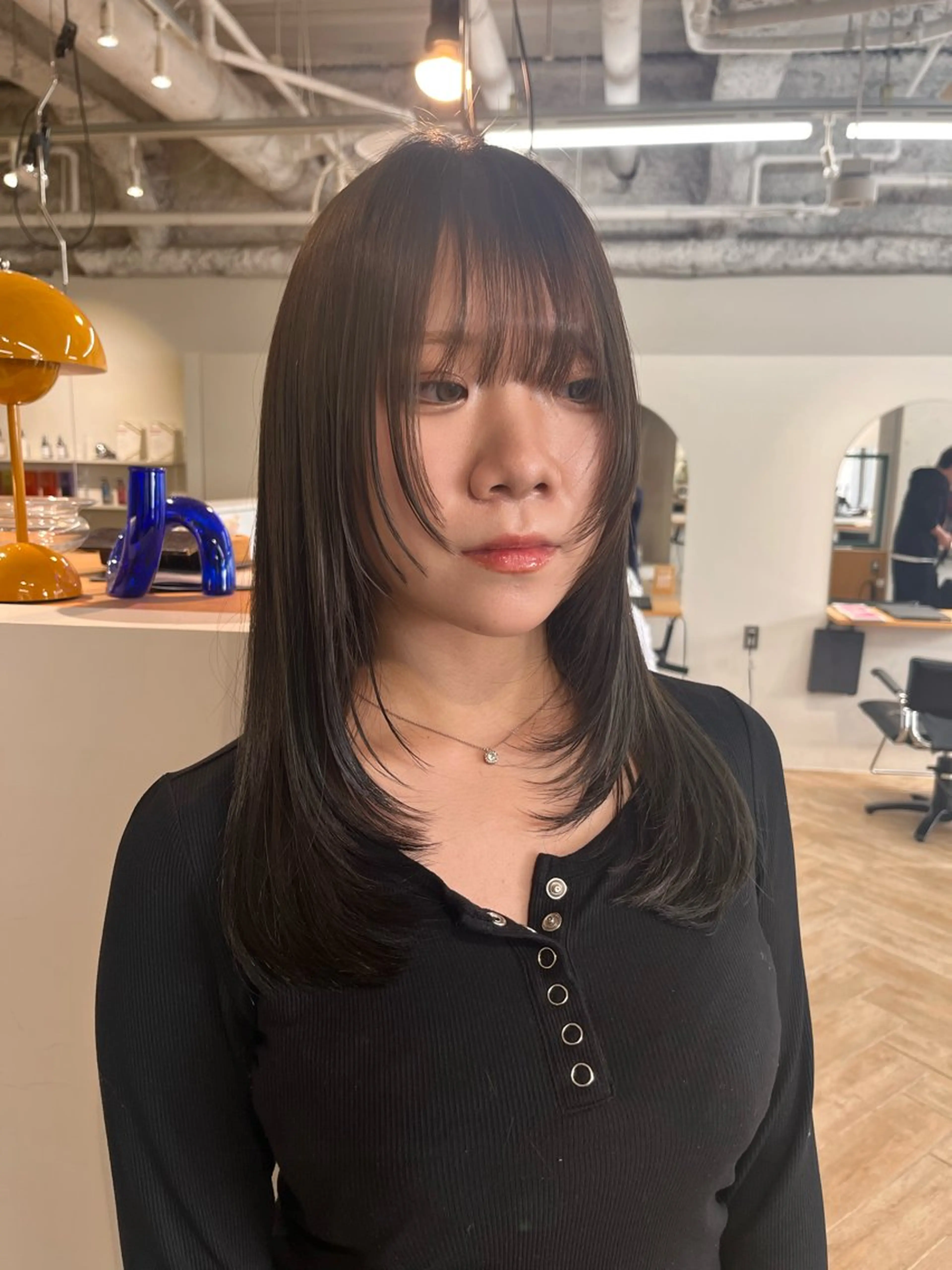 セミロング 顔まわりレイヤー 顔周りカット レイヤーカット カット トリートメント パーマ/縮毛矯正/ LUVISM佐藤里咲のヘアスタイル