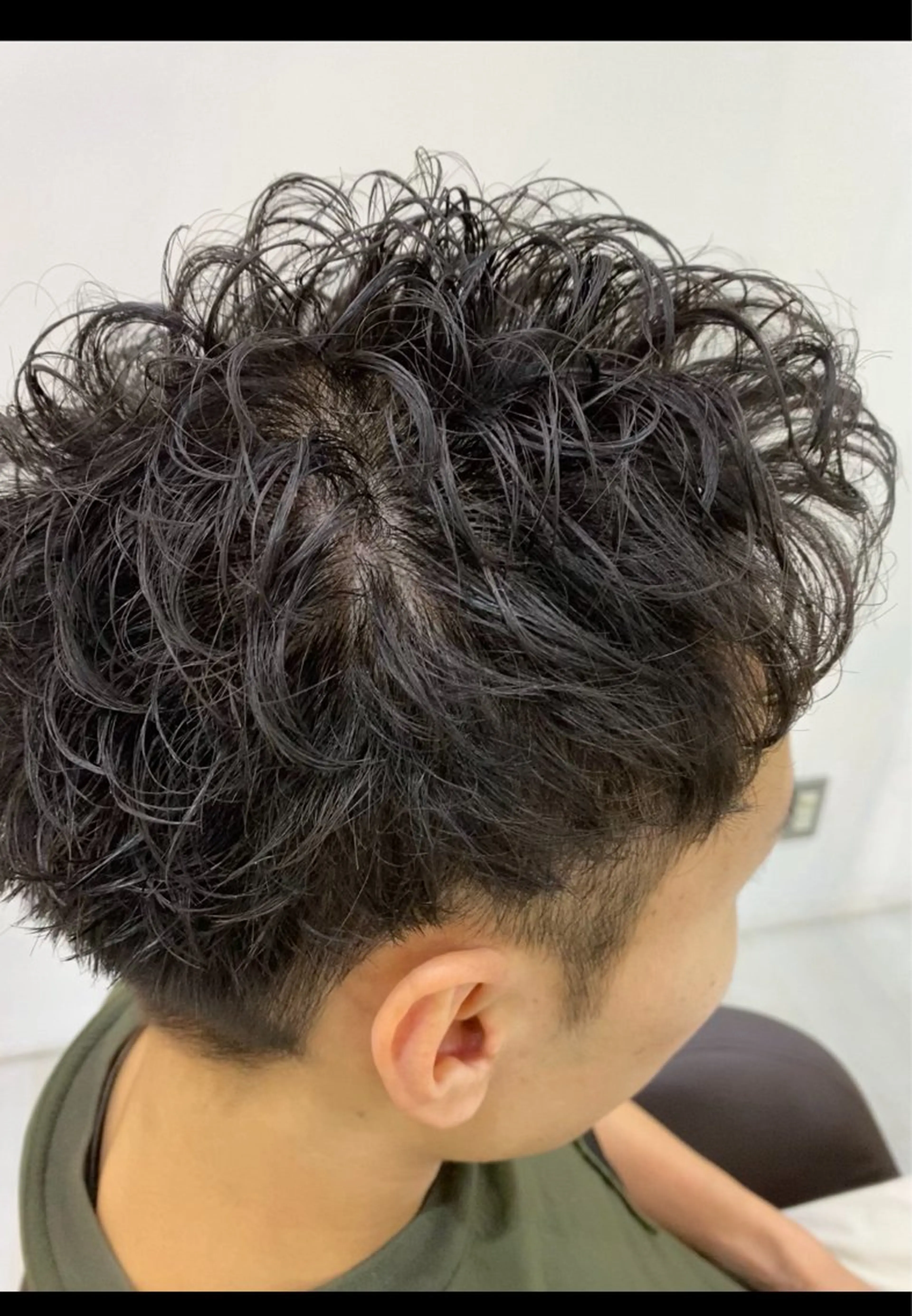 ショート カット ヘアカラー パーマ a-o岡野 こやま しんぺいのヘアスタイル