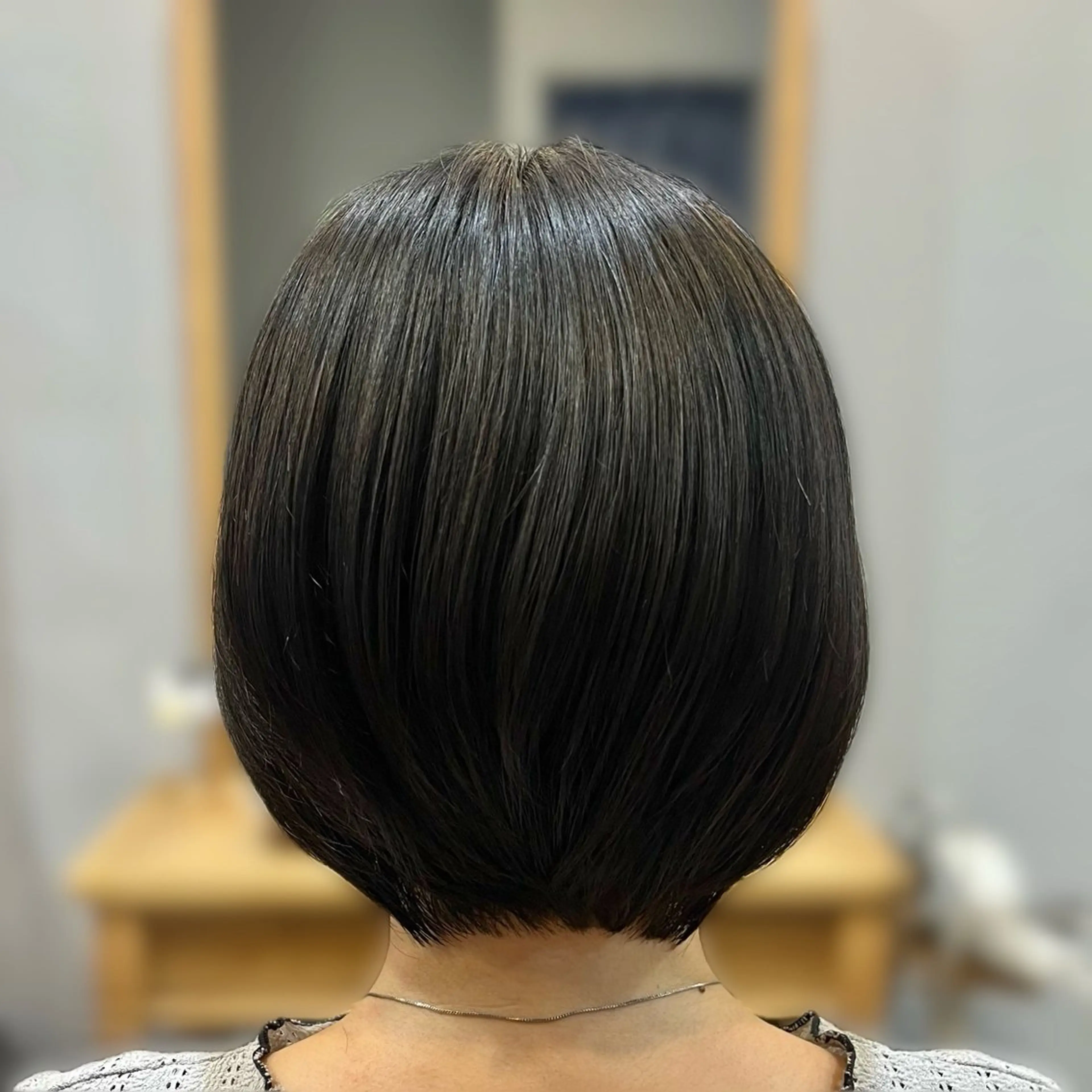 ショート カット 🌸 飯野 舞桜のヘアスタイル