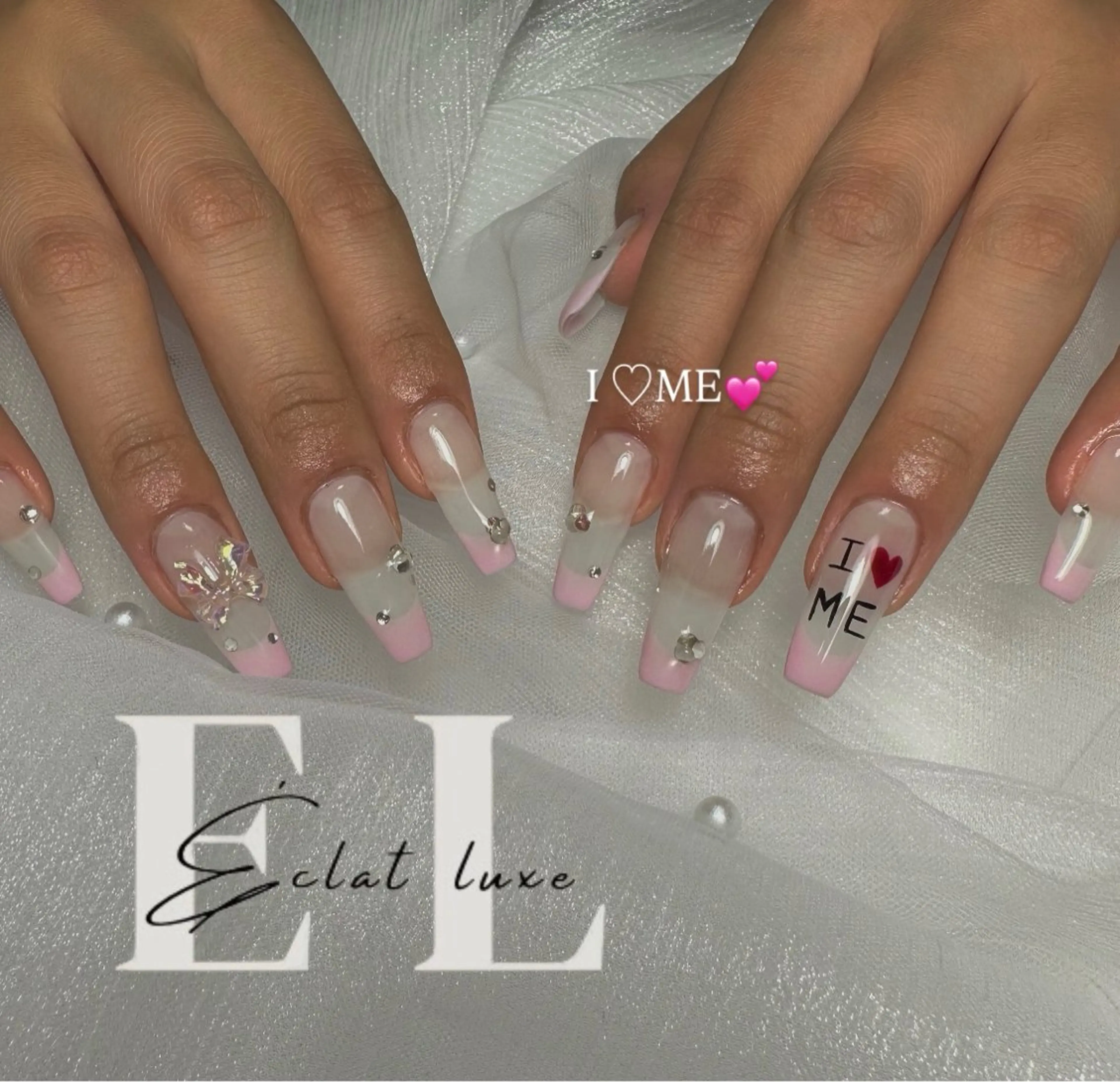 ネイル 韓国ネイル マグネットネイル ニュアンスネイル オフィスネイル ワンホンネイル 倉石 百恵のネイルデザイン