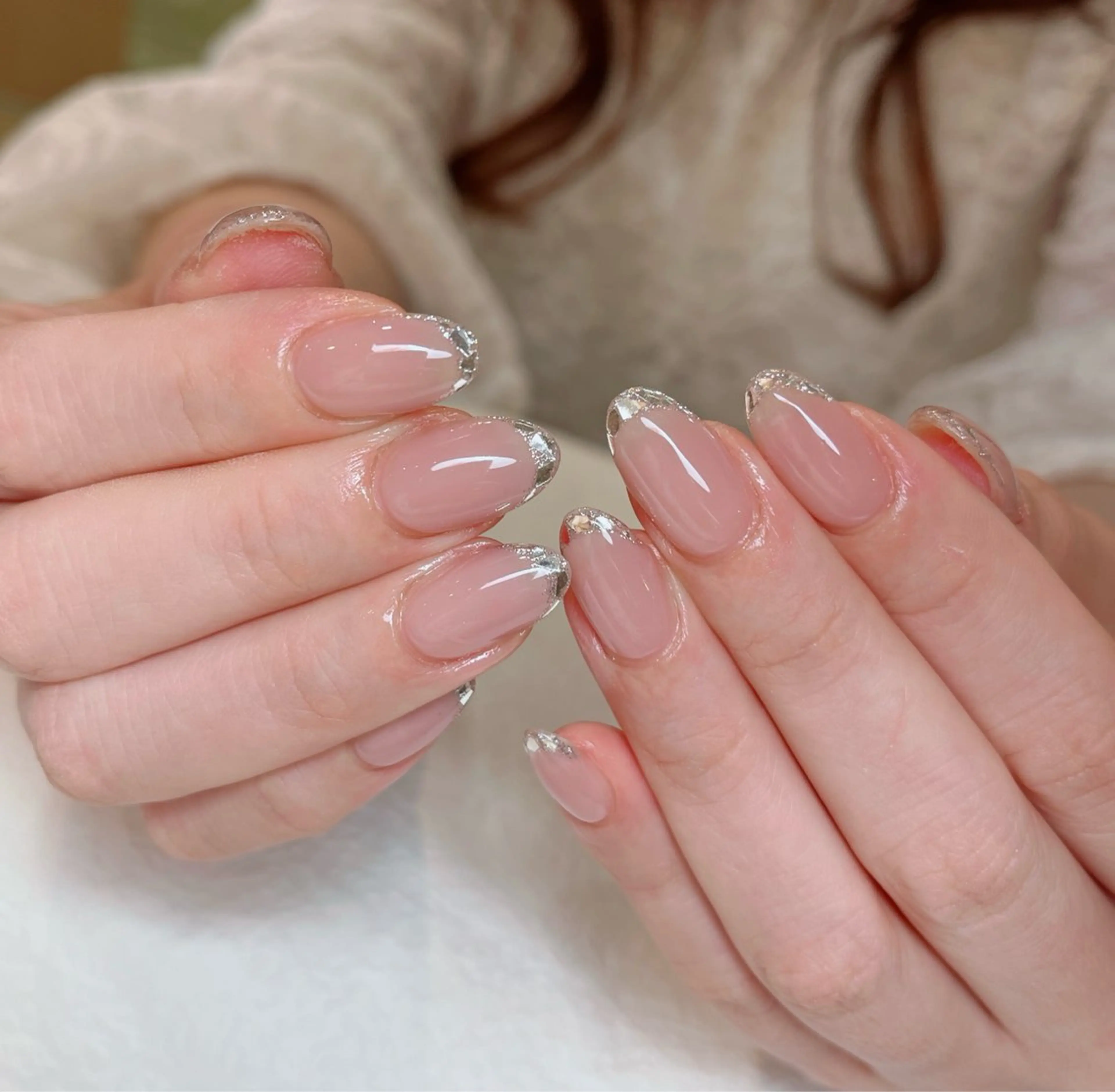 ネイル アートネイル ボルドー チークネイル フラッシュネイル キラキラネイル ハンドネイル Floria ユイのネイルデザイン