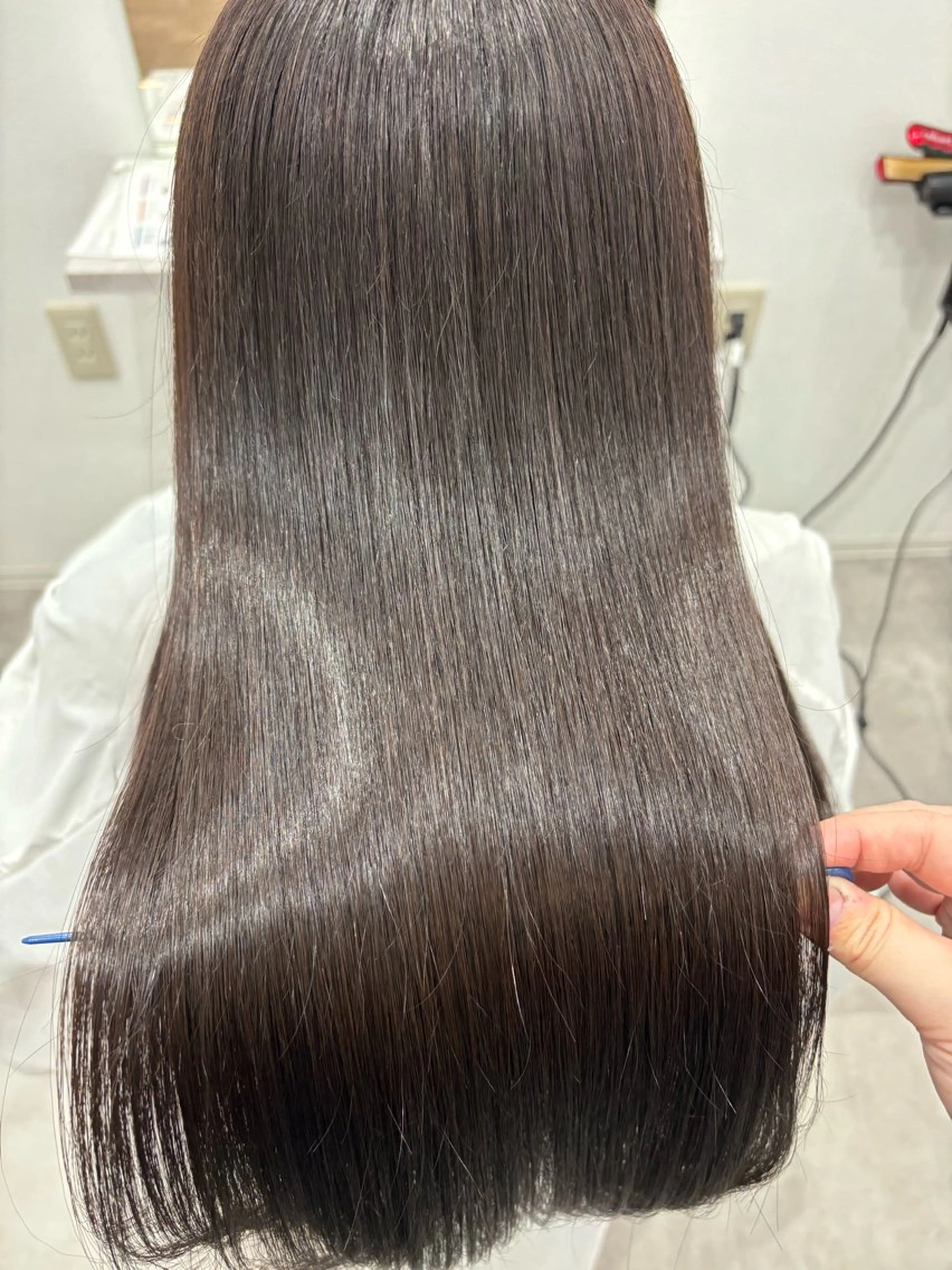 ロング ロング カット 縮毛矯正 トリートメント 髪質改善/透明感 カラー/内藤有須加のヘアスタイル