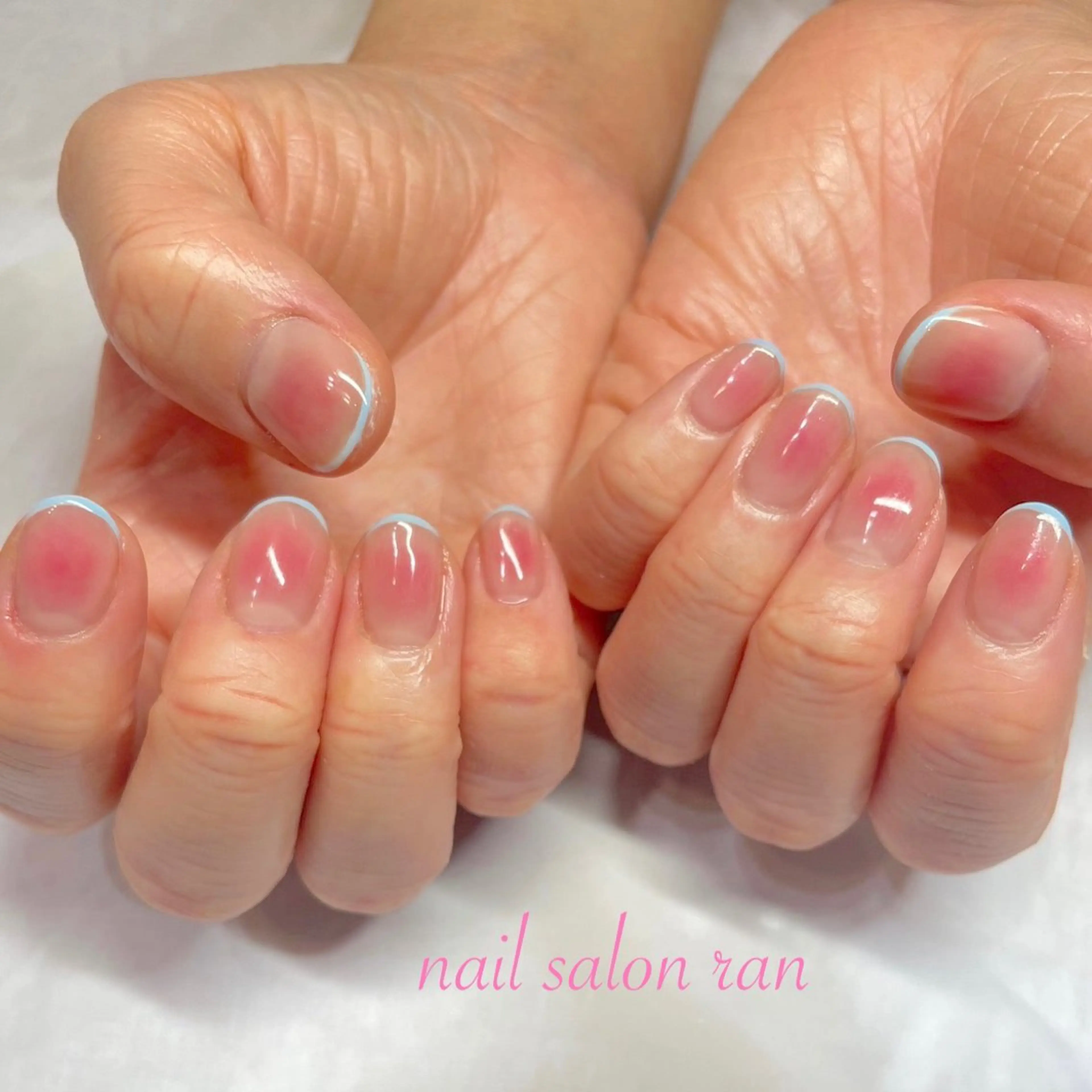 ネイル チークネイル フレンチネイル 水色 ハンドネイル ハンドケア nailsalon ranのネイルデザイン