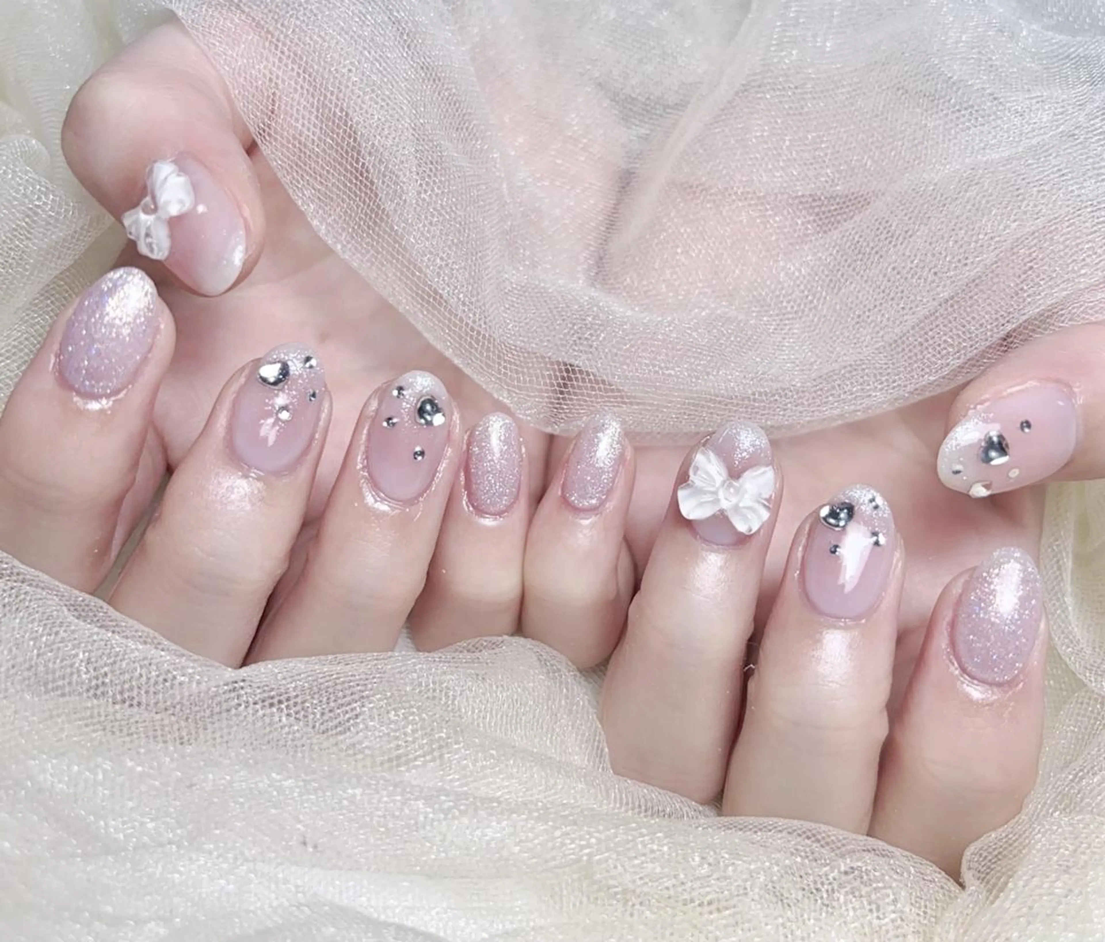 ネイル ハンドネイル ハンドケア Queenie 🦋のネイルデザイン