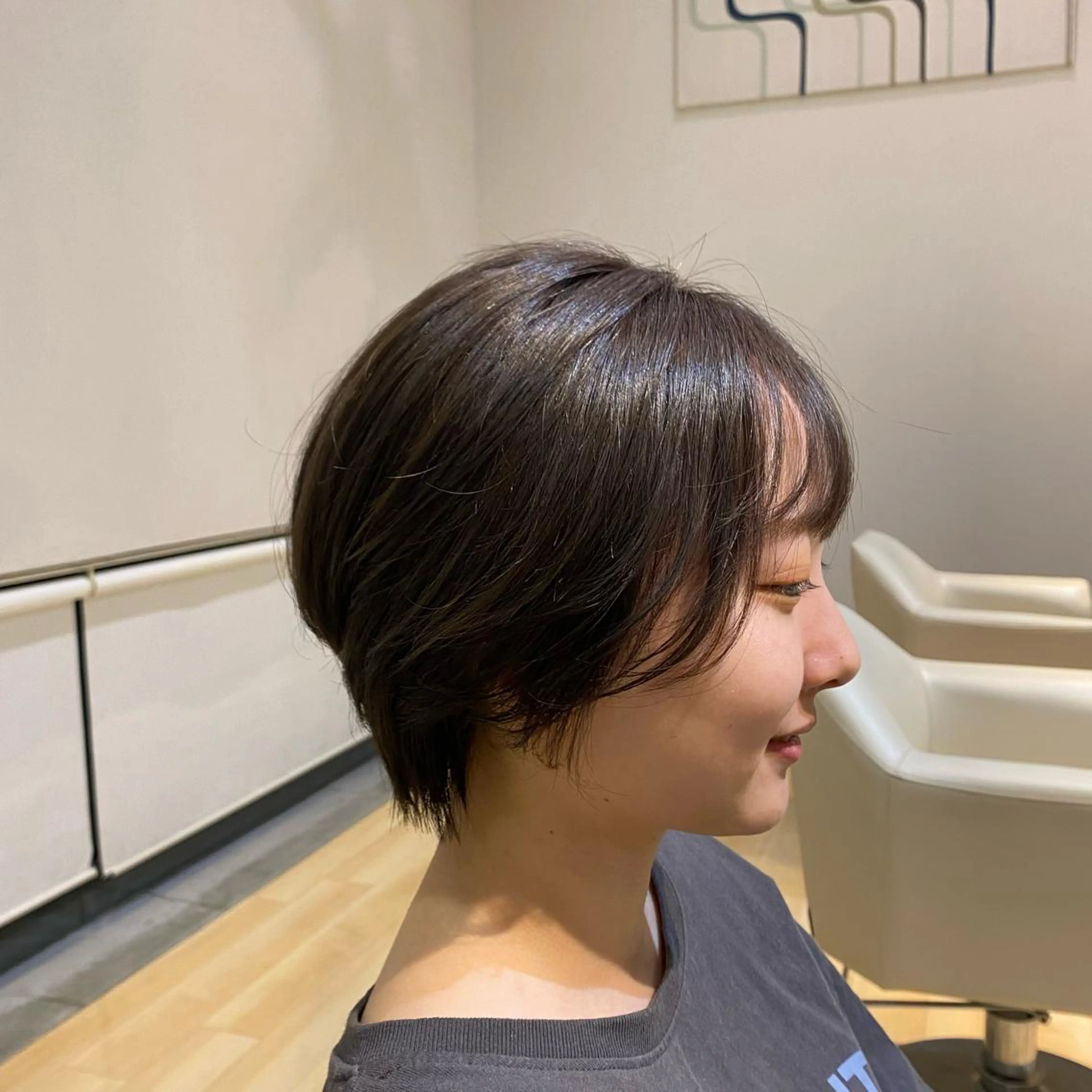 18:00​〜​カット✂︎ ショートヘア　※女性限定の写真