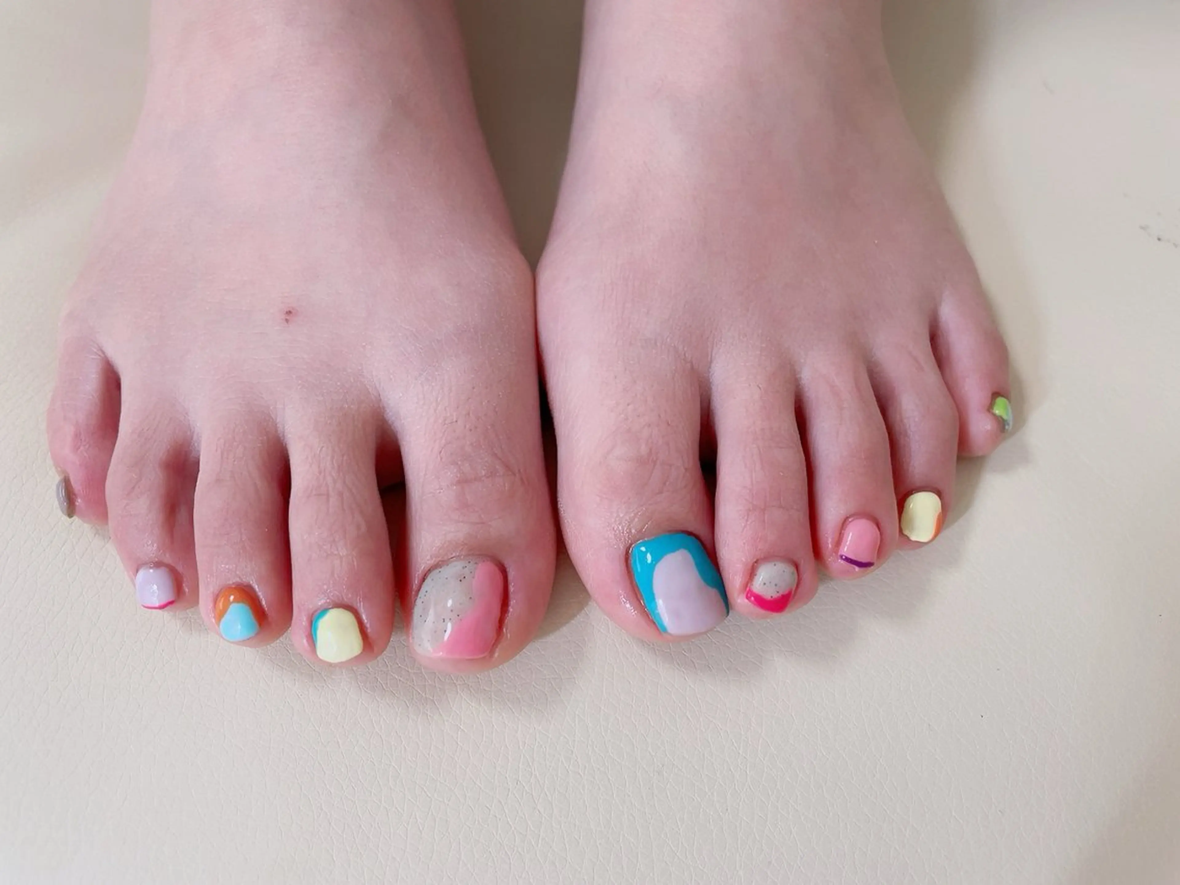 ネイル フットネイル loop hair所属・kohatsu こはっちゃんのネイルデザイン